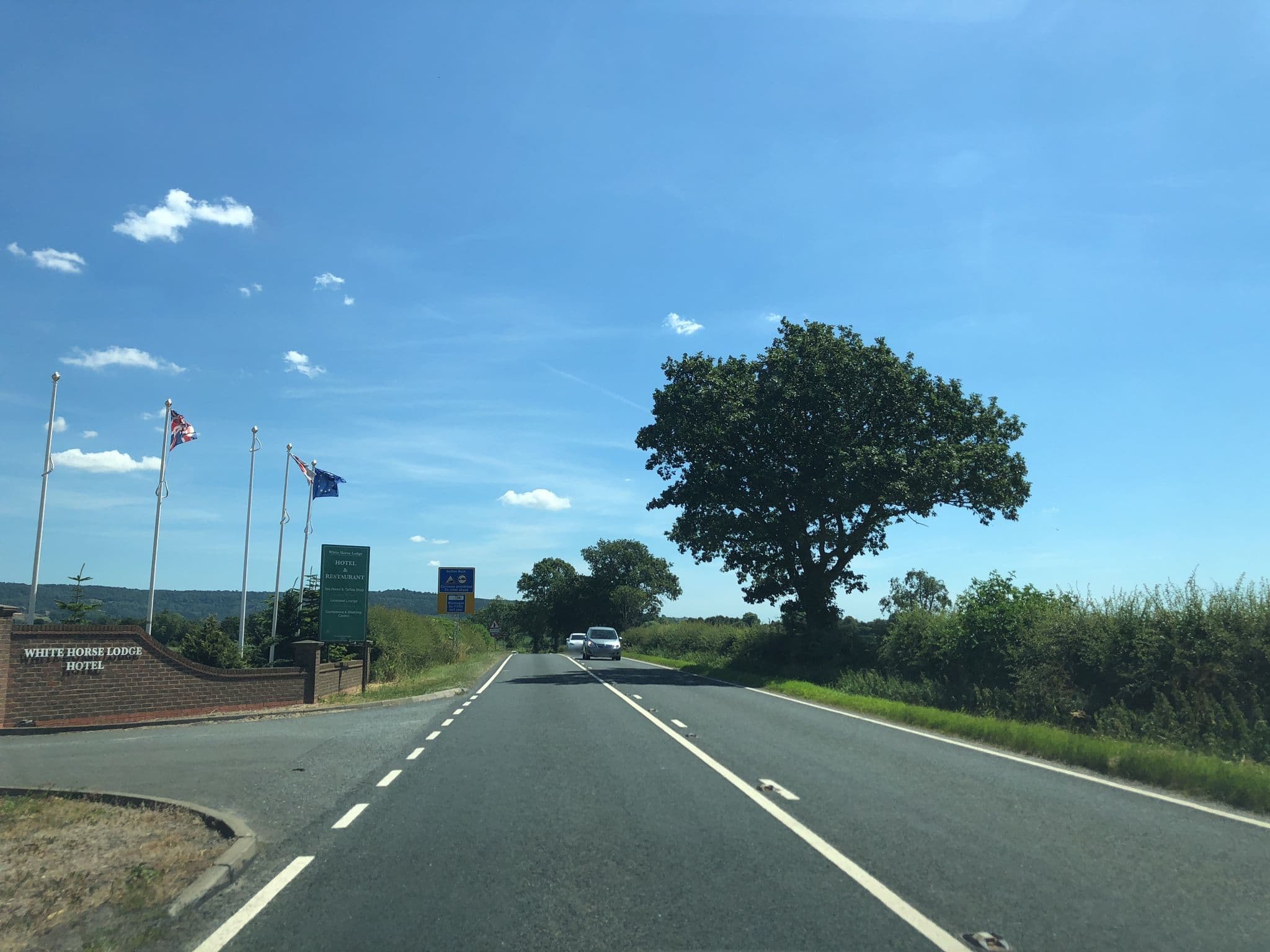 Street view near Rose Cottage, Thirsk — © locator (CC BY-SA · Mapillary)