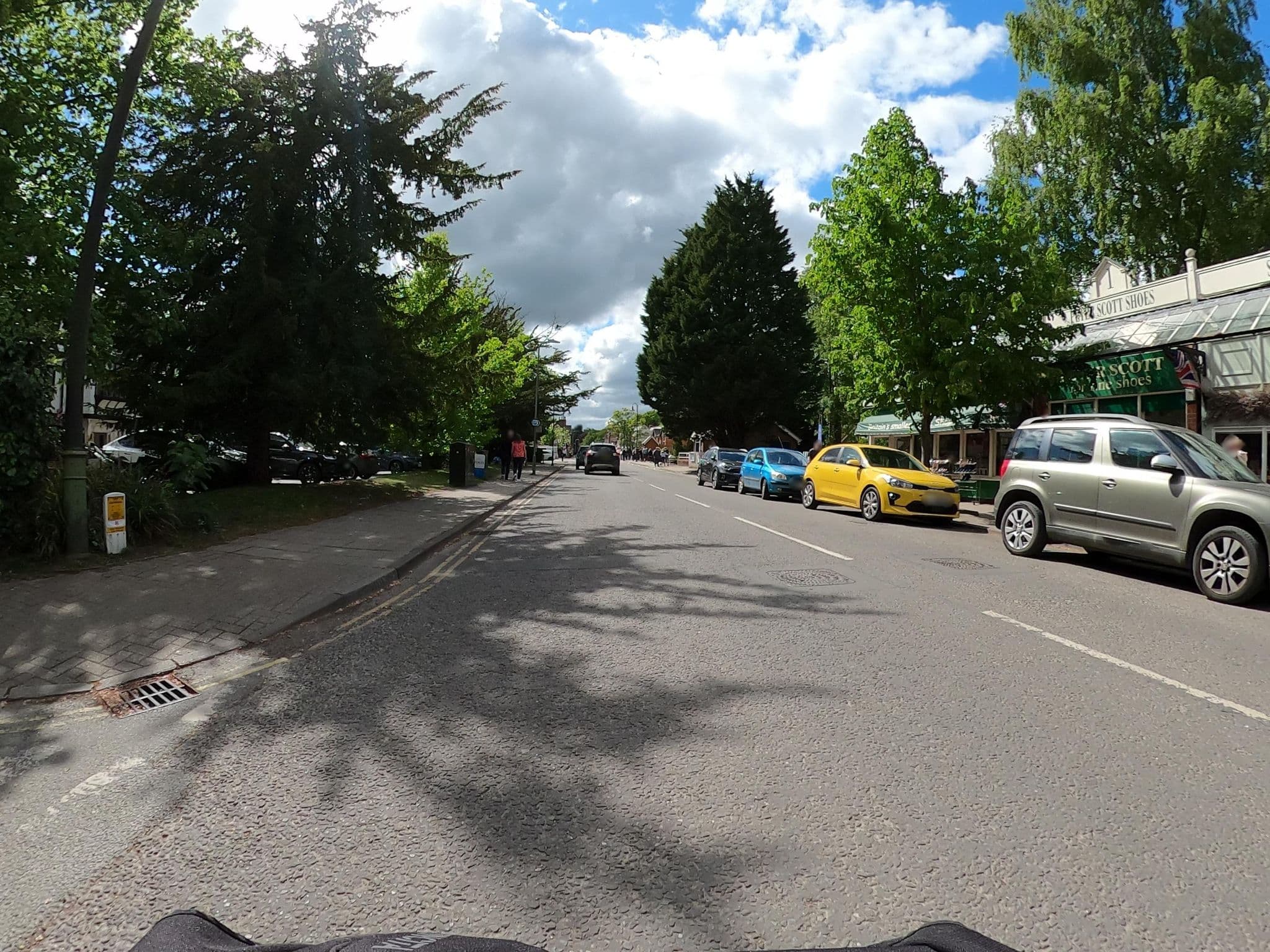 Street view near The Inn at Woodhall Spa, Woodhall Spa — © gness (CC BY-SA · Mapillary)