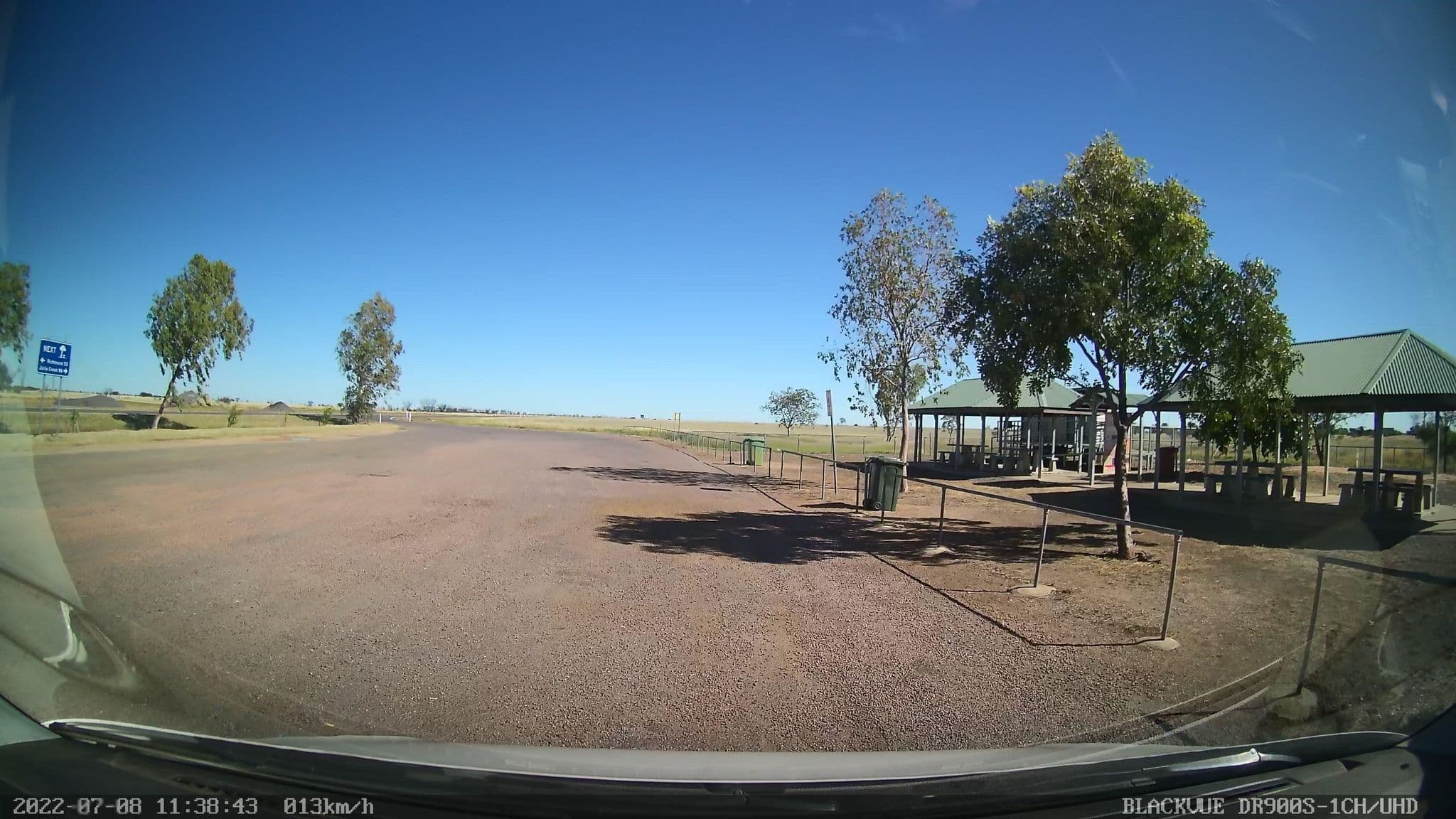 Street view near Maxwelton Rest Area, Hughenden — © bob3bob3 (CC BY-SA · Mapillary)