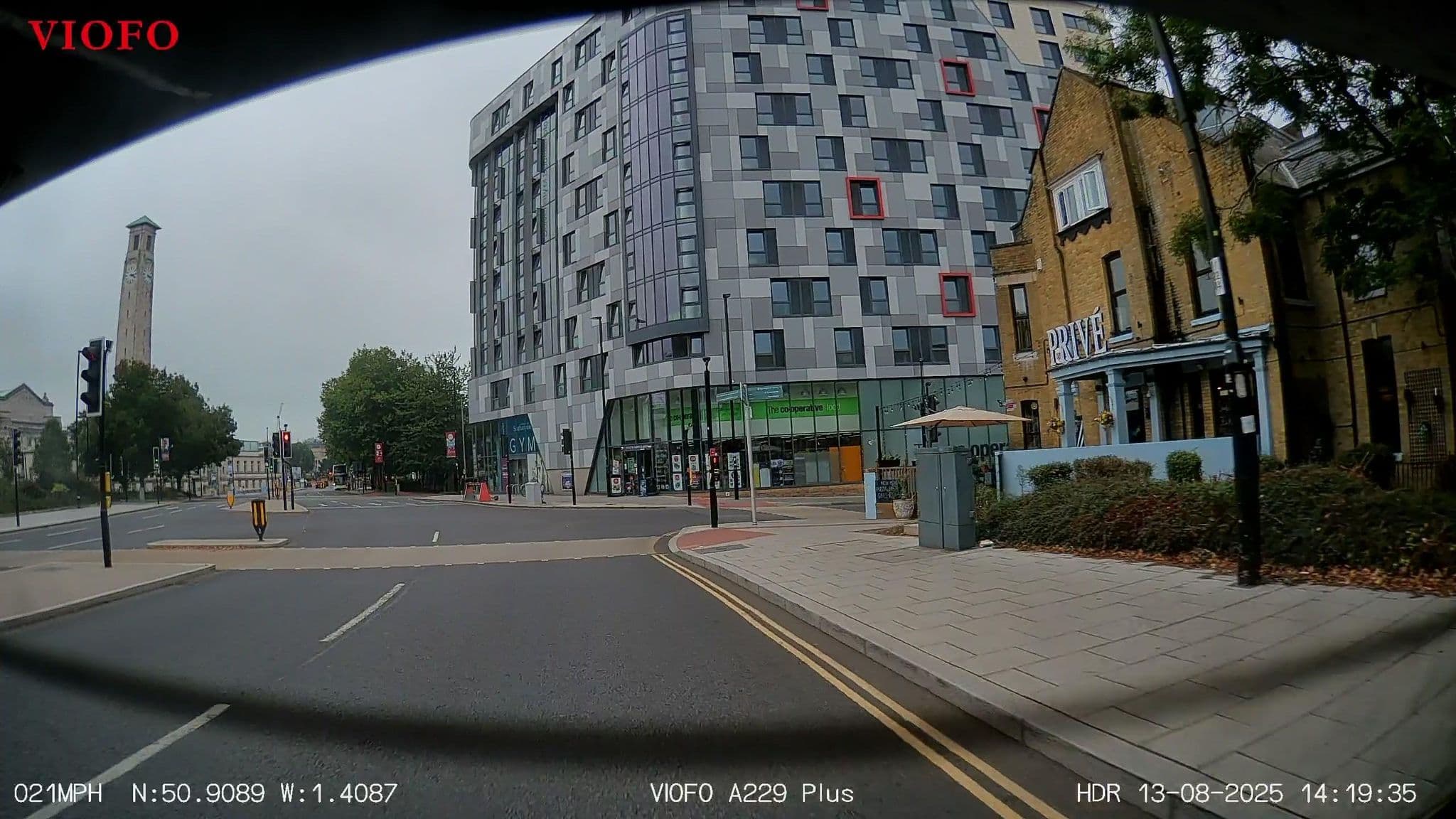 Street view near City Park Guest House, Southampton — © RyanBush (CC BY-SA · Mapillary)