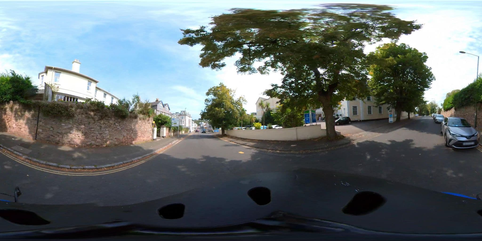 Street view near Carlton Hotel, Torquay — © TomBrough2024 (CC BY-SA · Mapillary)