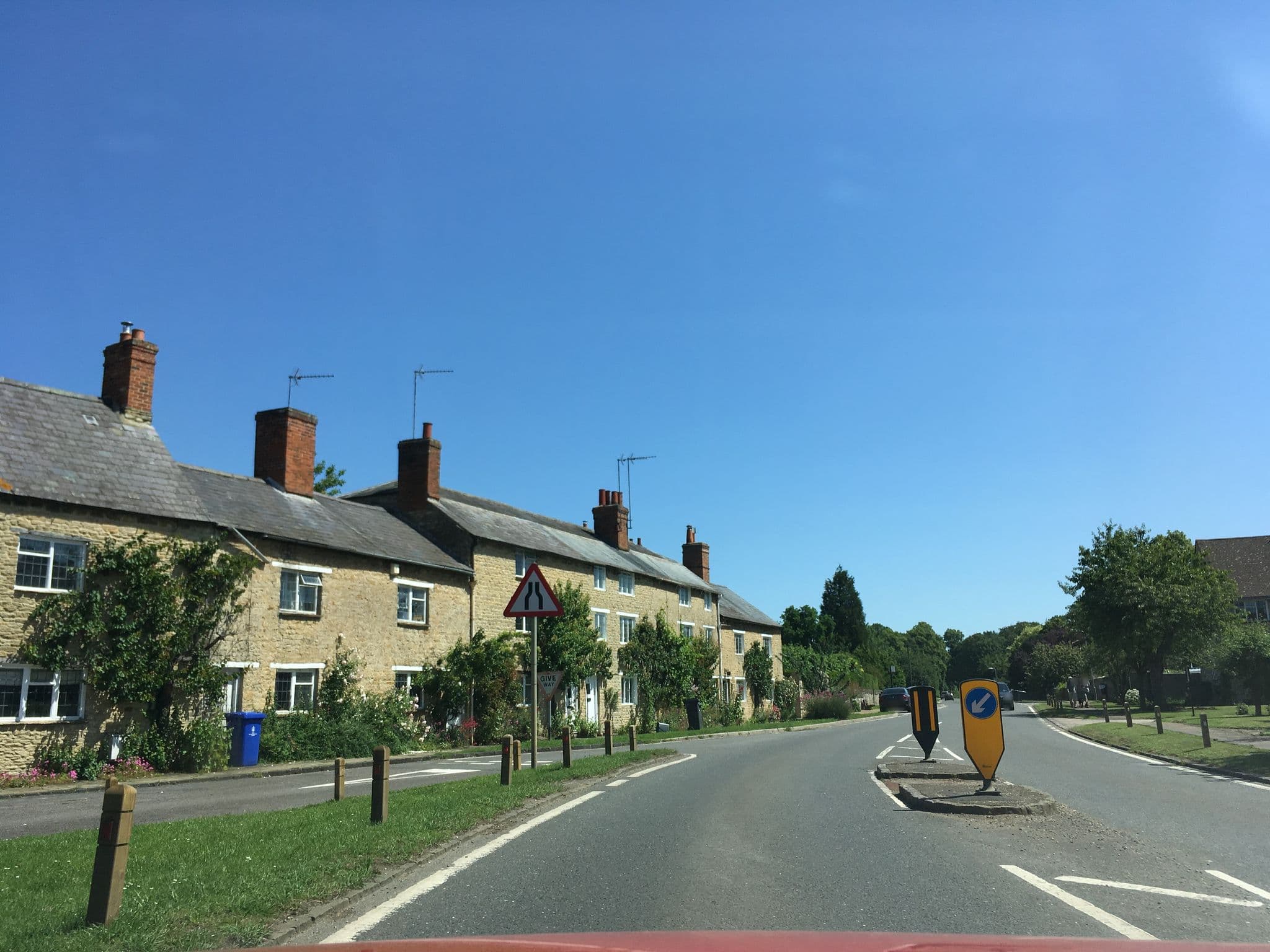 Street view near Cartwright Hotel, Kings Sutton — © southglos (CC BY-SA · Mapillary)