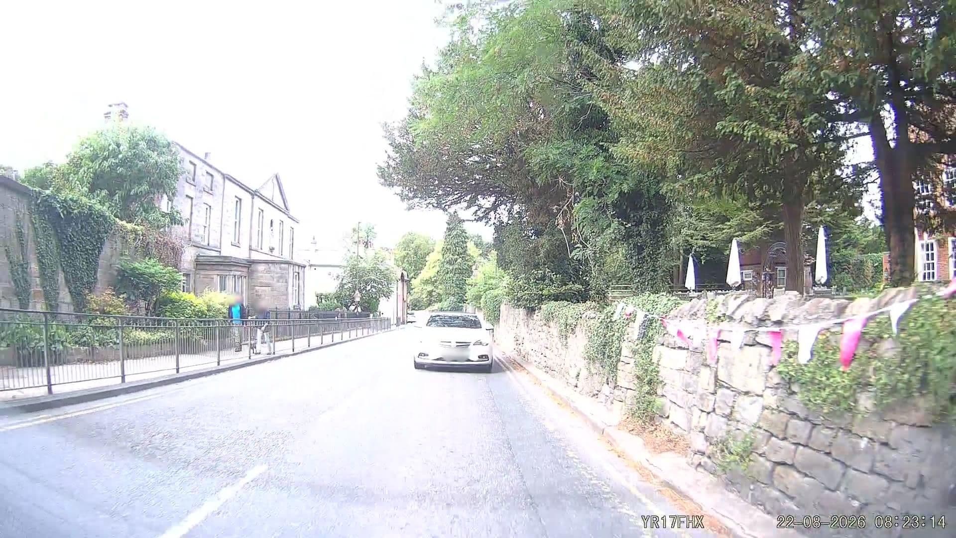Street view near The Knaresborough Inn, Knaresborough — © aidan573 (CC BY-SA · Mapillary)