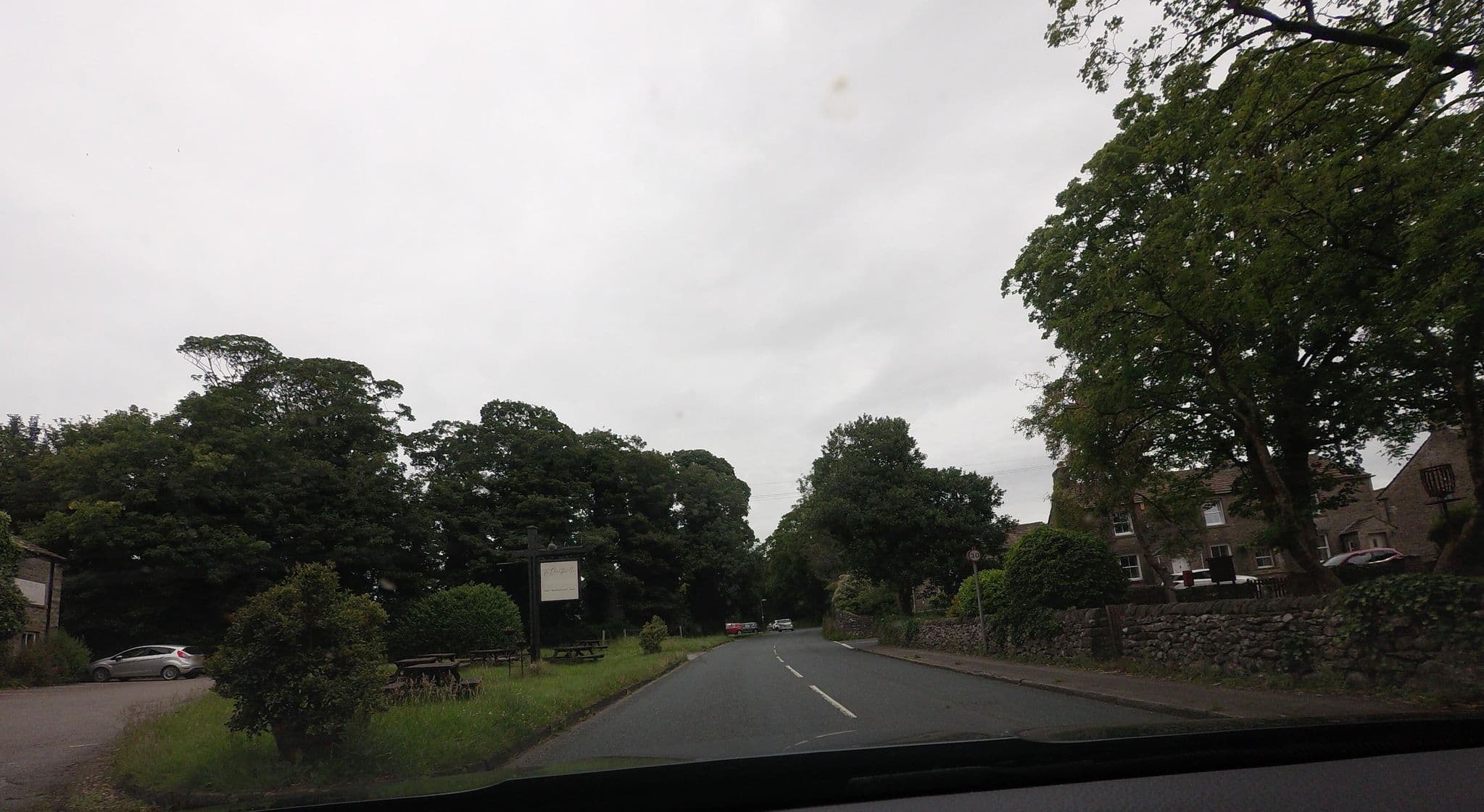 Street view near Old Hall Inn, Grassington — © tallguy (CC BY-SA · Mapillary)