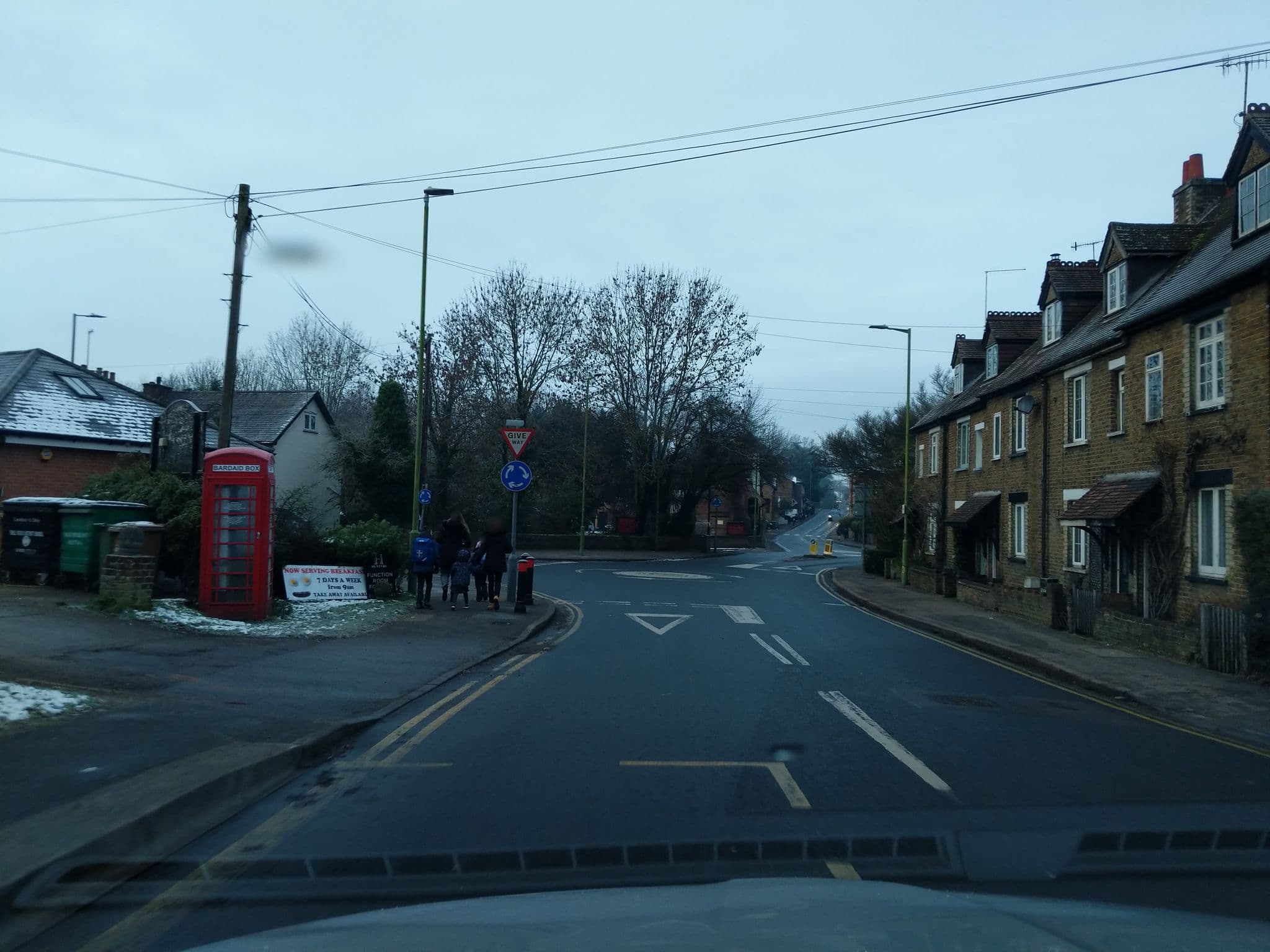 Street view near The Kings Lodge, Abbots Langley — © _mark (CC BY-SA · Mapillary)