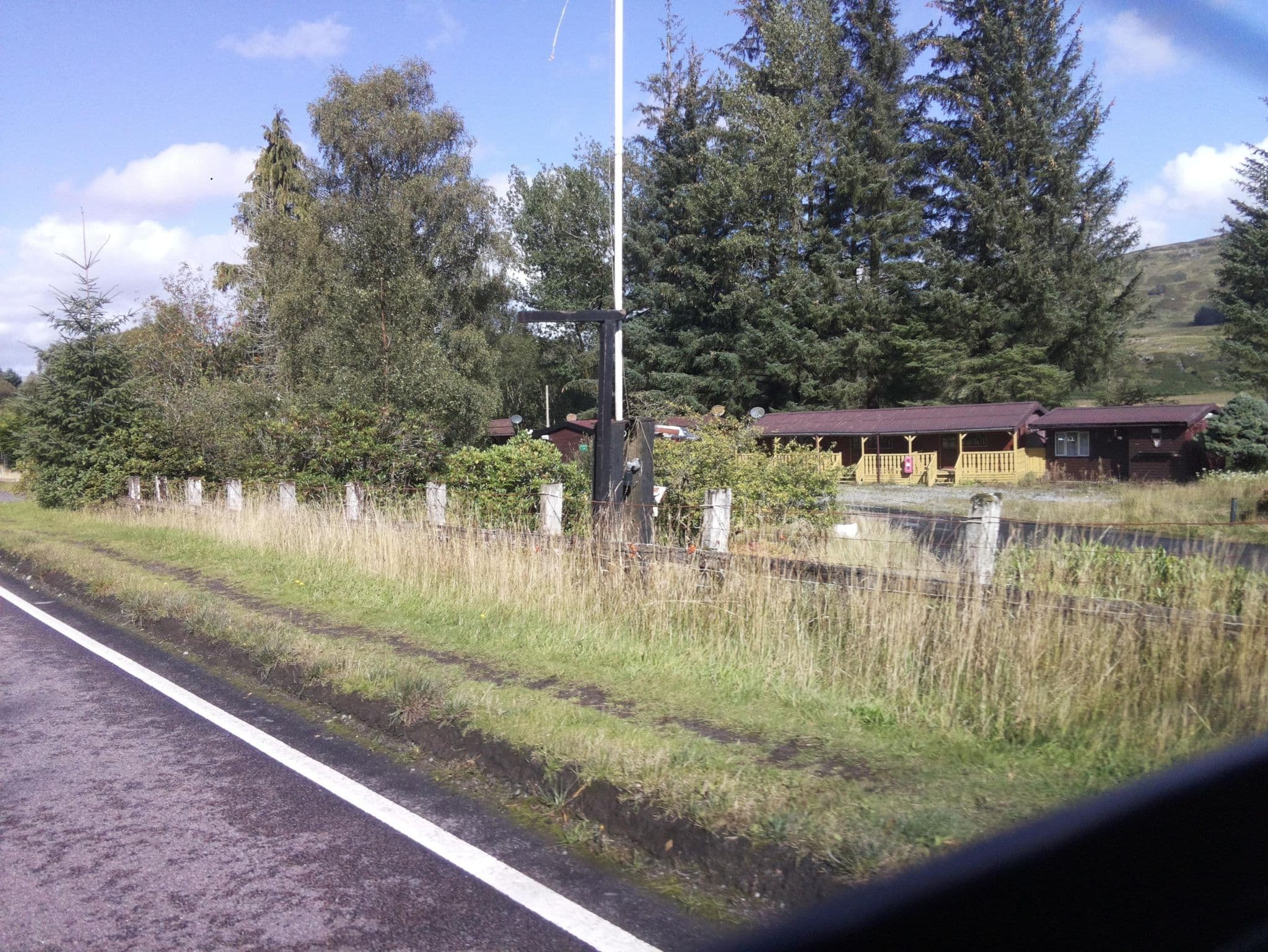 Street view near Ben More Lodge Hotel, Callander — © southglos (CC BY-SA · Mapillary)