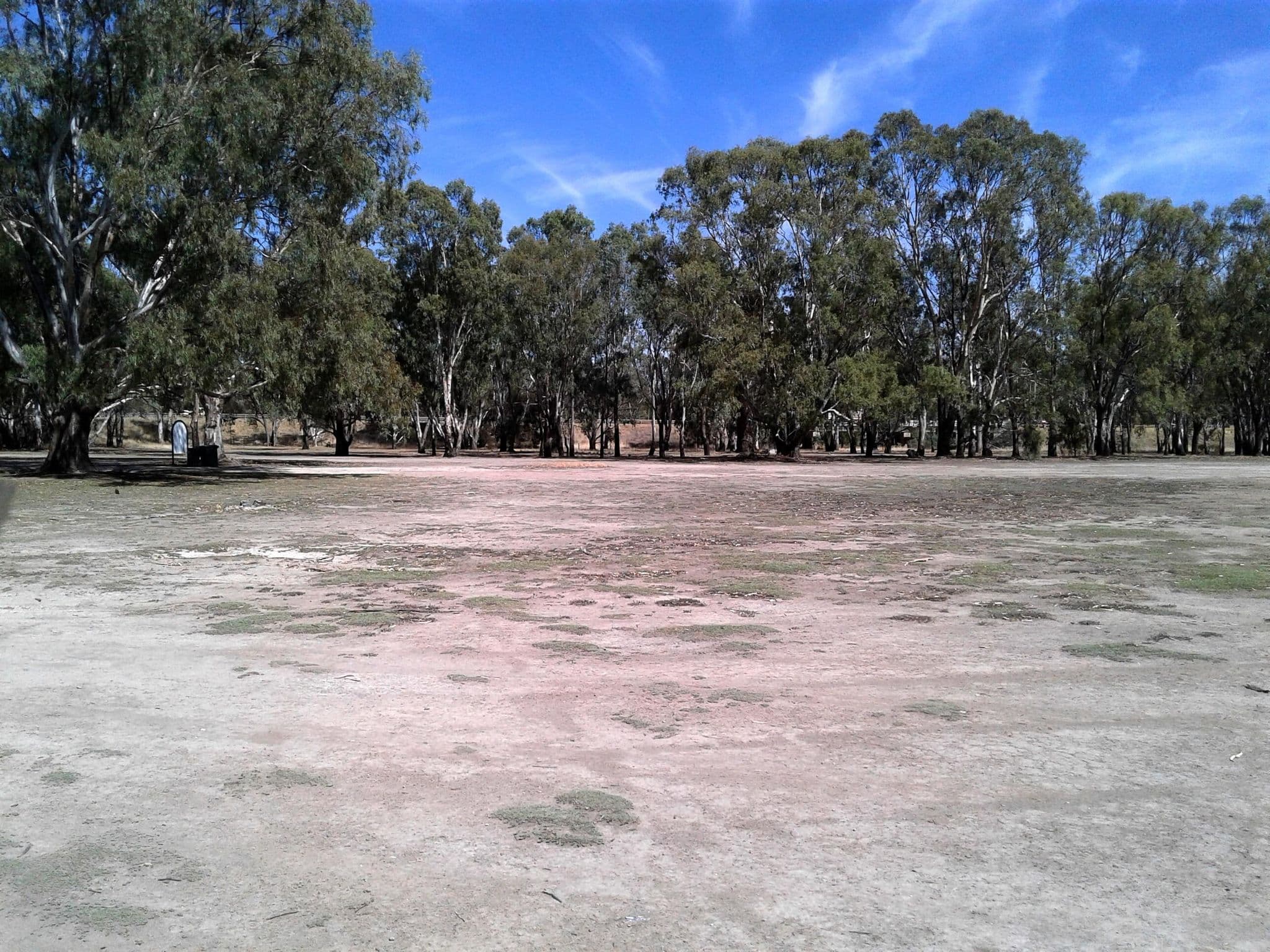 Street view near Brewery Flat Reserve - SC Only, Narrandera — © bob3bob3 (CC BY-SA · Mapillary)