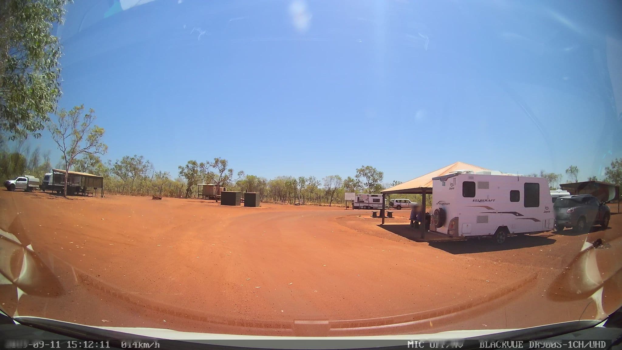 Street view near Nillibubbica Rest Area, Derby — © bob3bob3 (CC BY-SA · Mapillary)