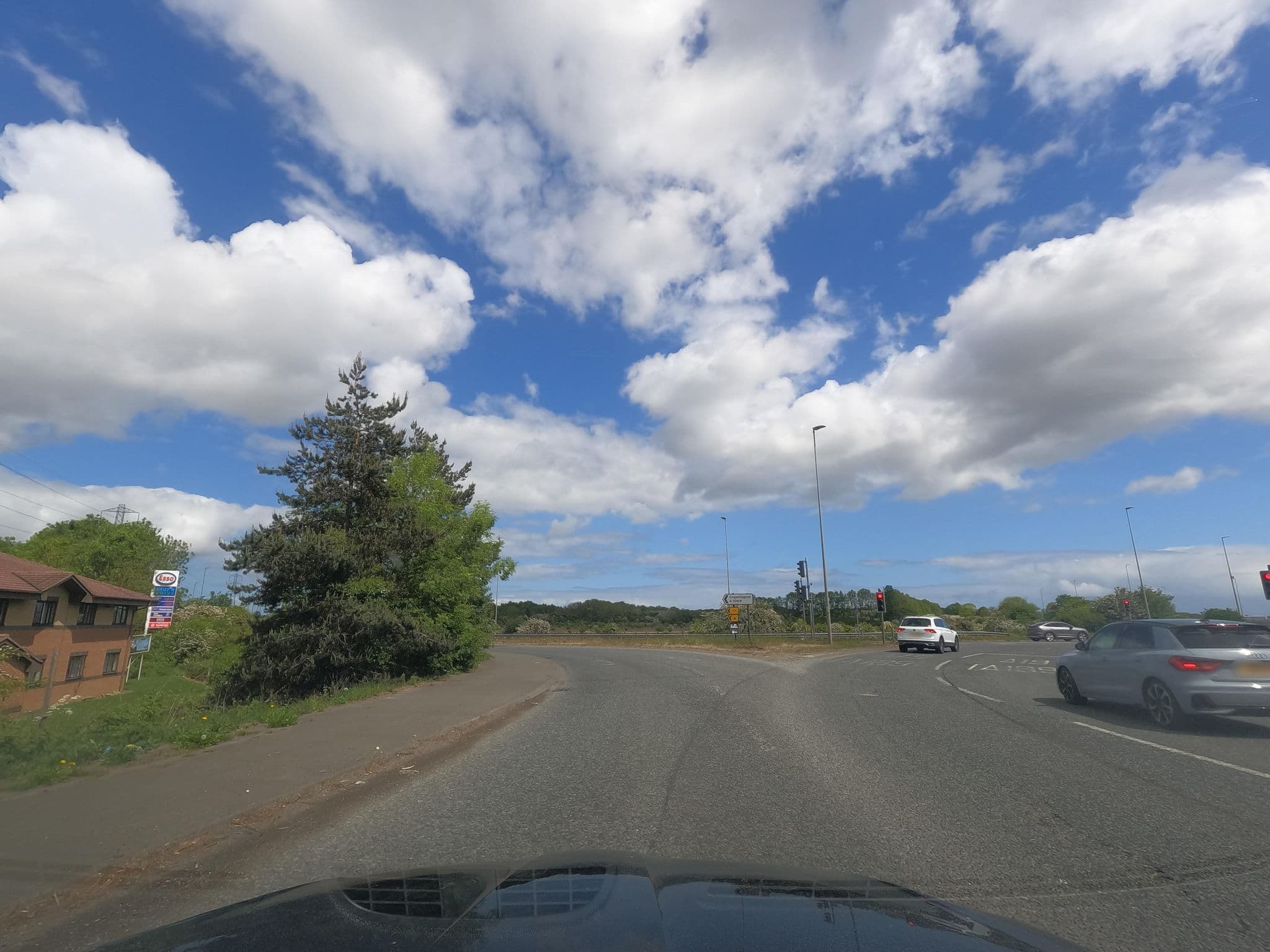 Street view near Travelodge, Wideopen — © floatingboater (CC BY-SA · Mapillary)
