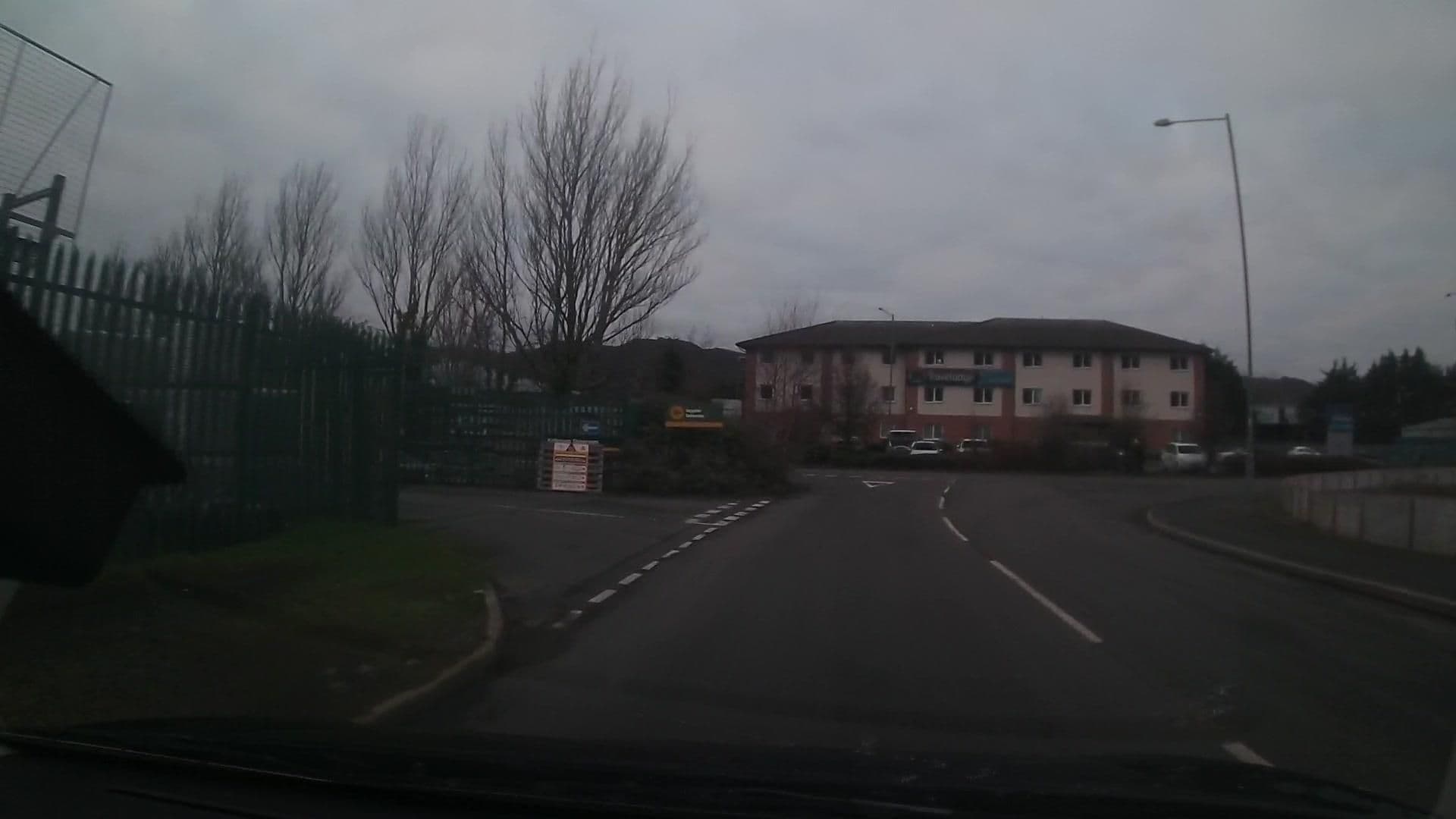 Street view near Travelodge Porthmadog, Porthmadog — © trigpoint (CC BY-SA · Mapillary)