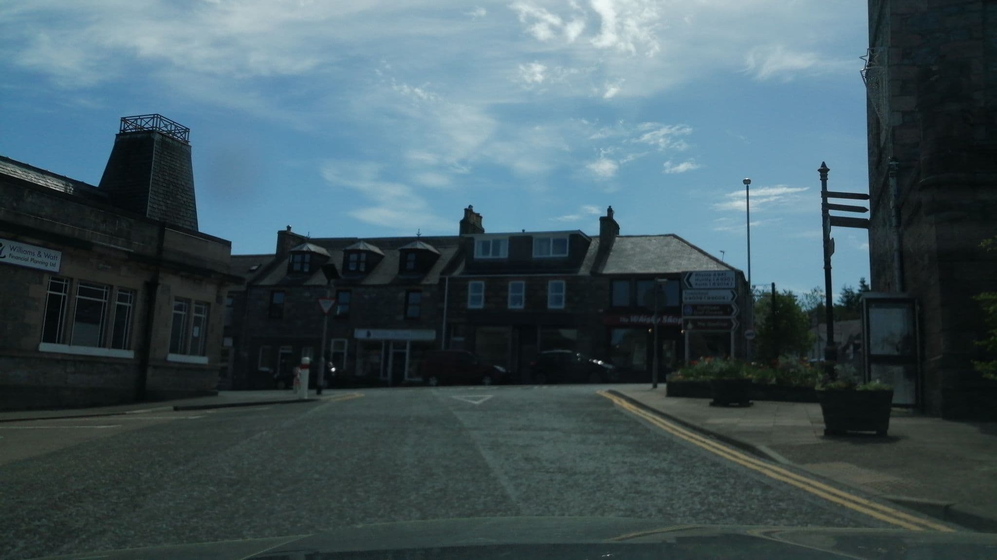 Street view near Fife Arms Hotel, Dufftown — © caz440 (CC BY-SA · Mapillary)