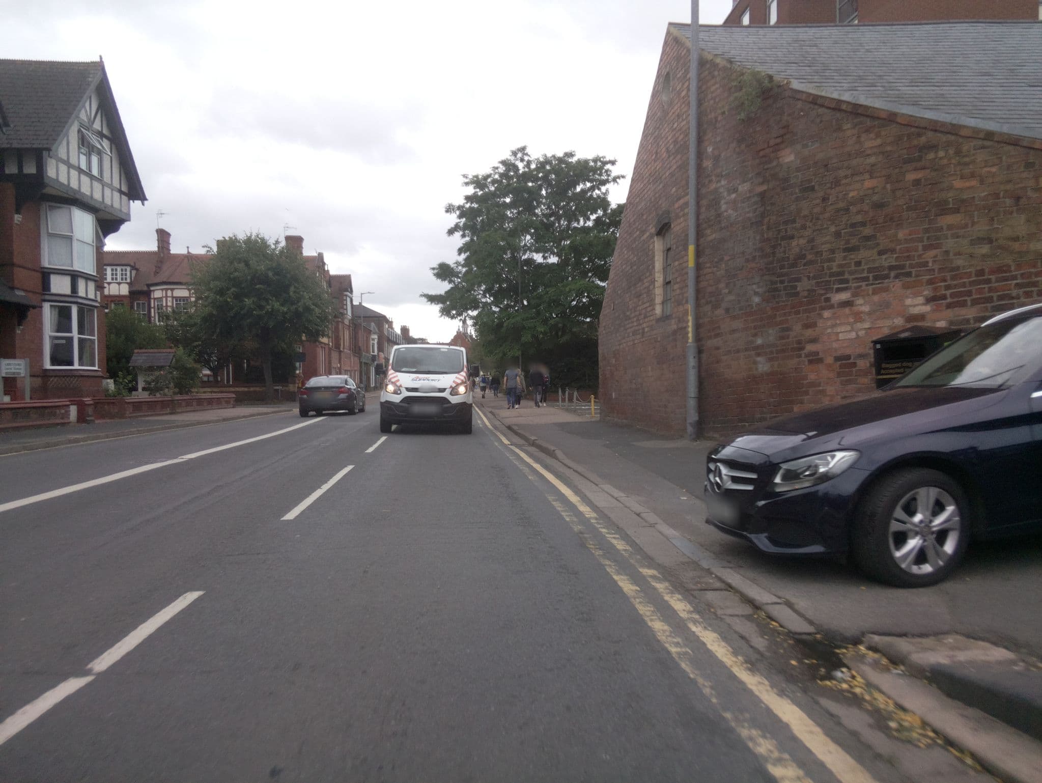 Street view near City Guest House, Worcester — © southglos (CC BY-SA · Mapillary)