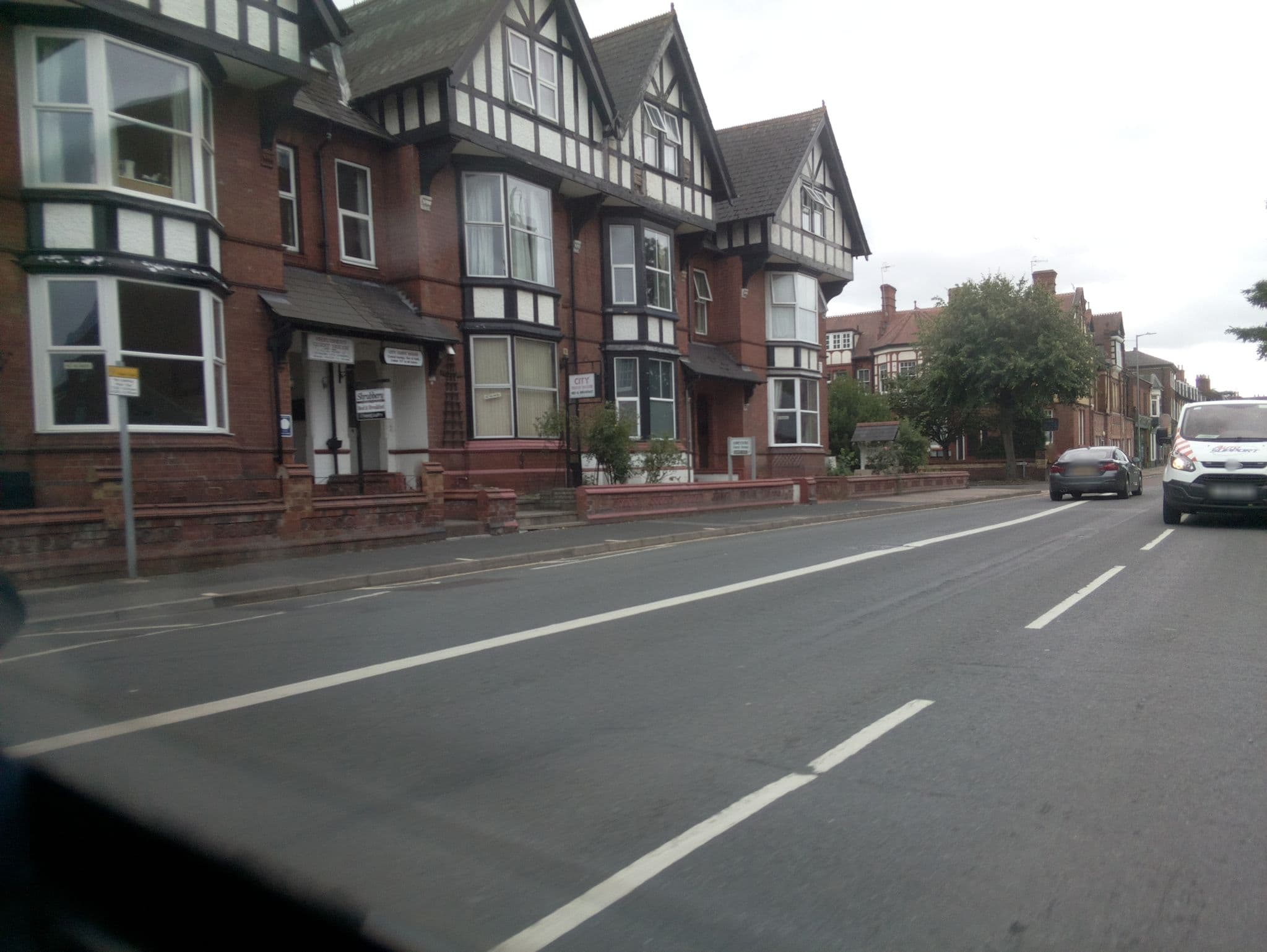 Street view near Shrubbery Bed and Breakfast, Worcester — © southglos (CC BY-SA · Mapillary)
