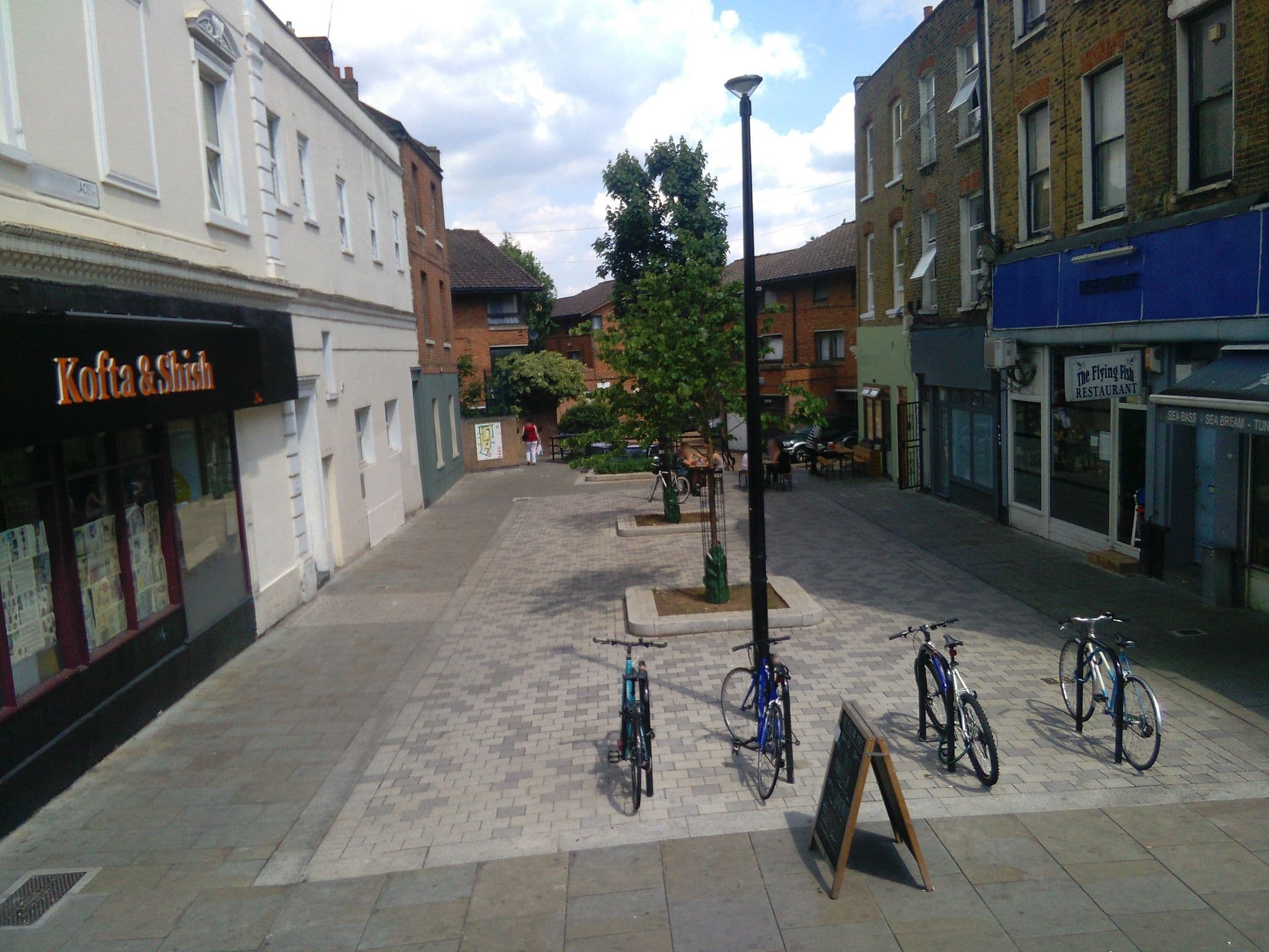Street view near Oyo New Dome Hotel, Peckham — © ris (CC BY-SA · Mapillary)