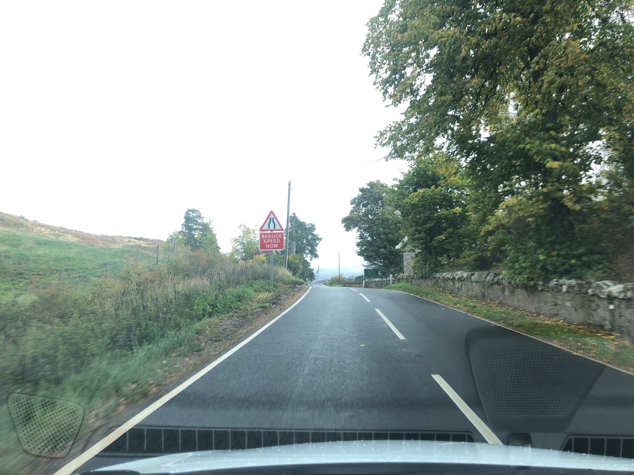 Street view near Laggan Gaskmore Hotel, Newtonmore — © drnoble (CC BY-SA · Mapillary)