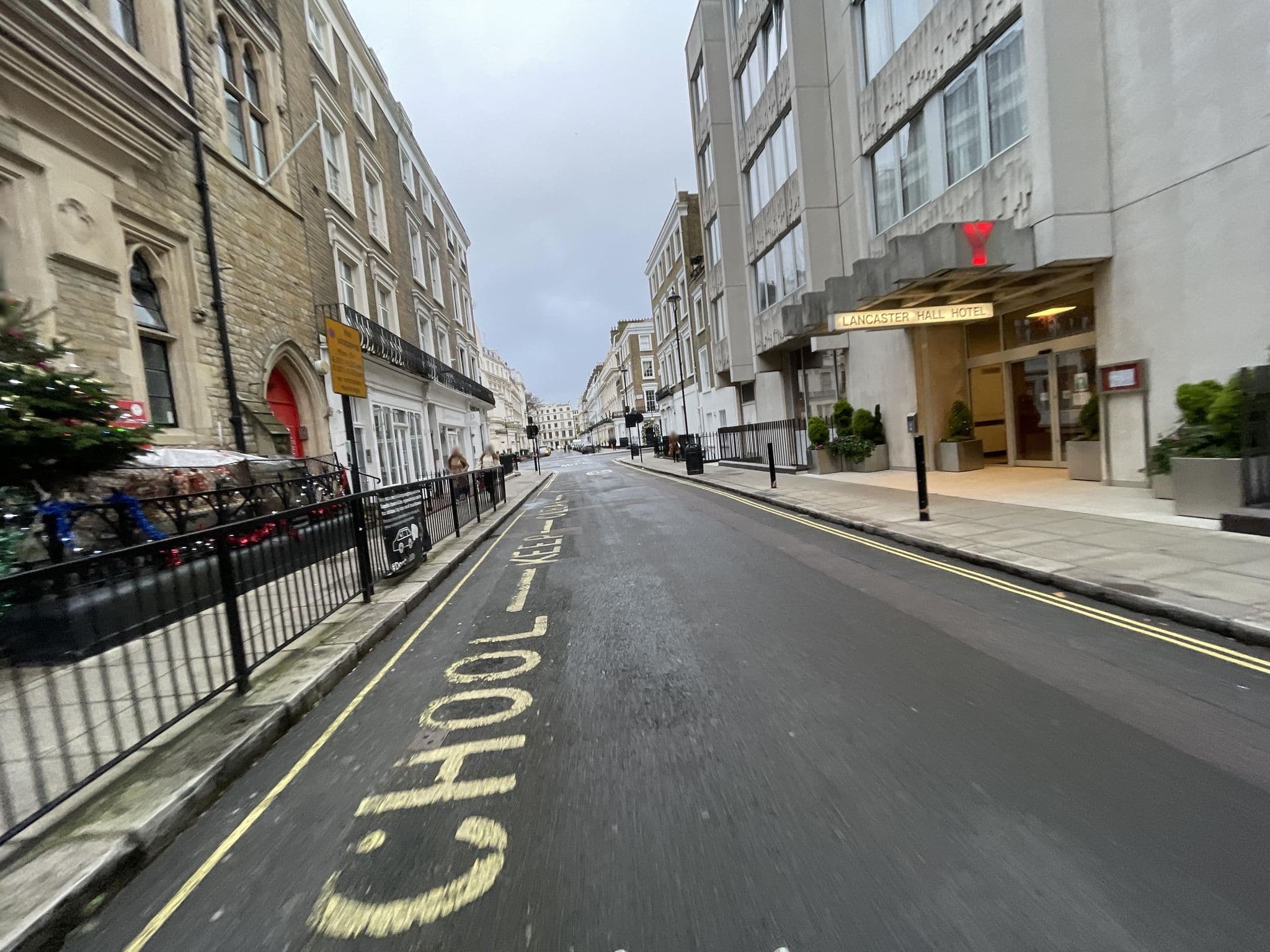 Street view near Lancaster Hall Hotel, Bayswater — © asturksever (CC BY-SA · Mapillary)