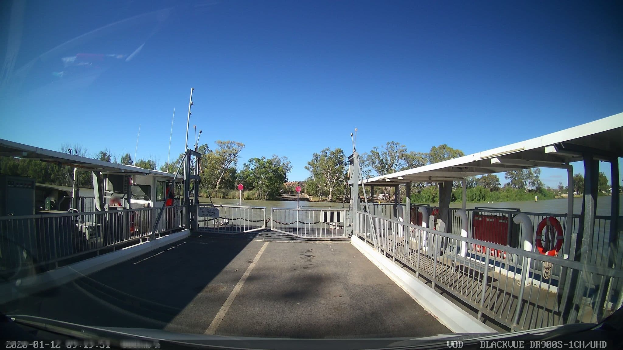 Street view near Purnong Reserve, Mannum — © bob3bob3 (CC BY-SA · Mapillary)