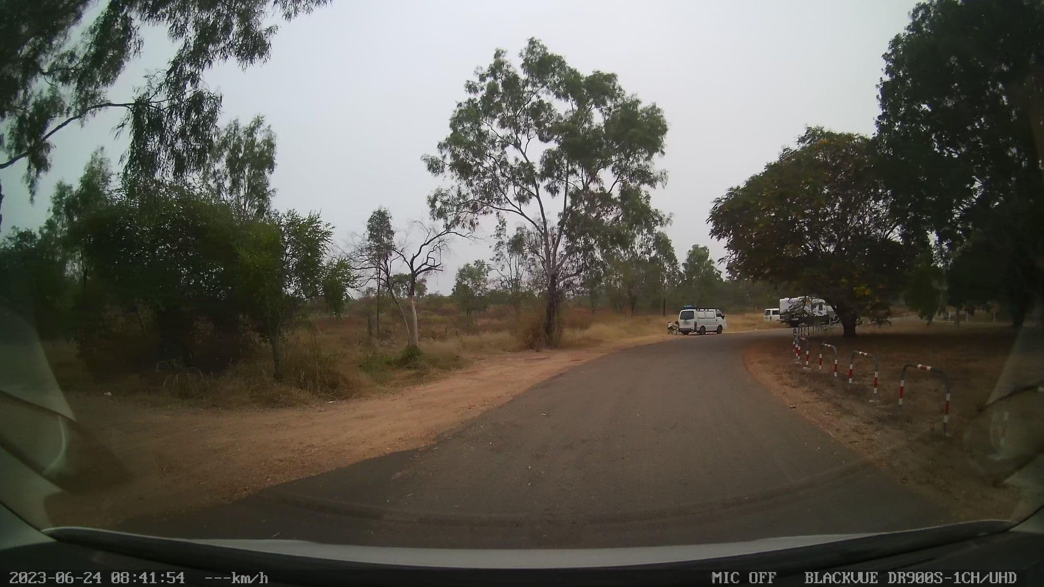 Street view near Reid River Rest Area, Alligator Creek — © bob3bob3 (CC BY-SA · Mapillary)