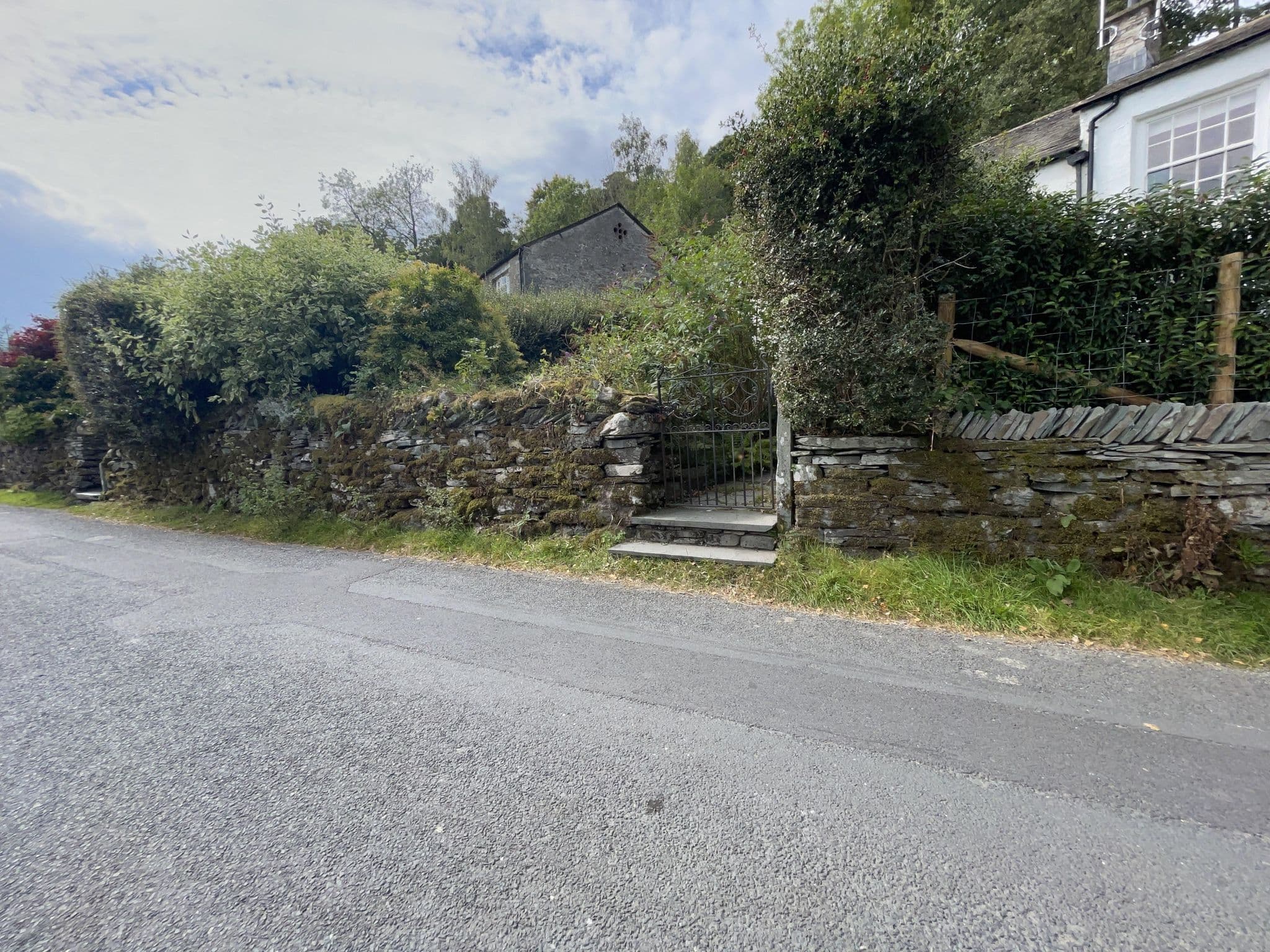 Street view near Elterwater Hostel, Ambleside