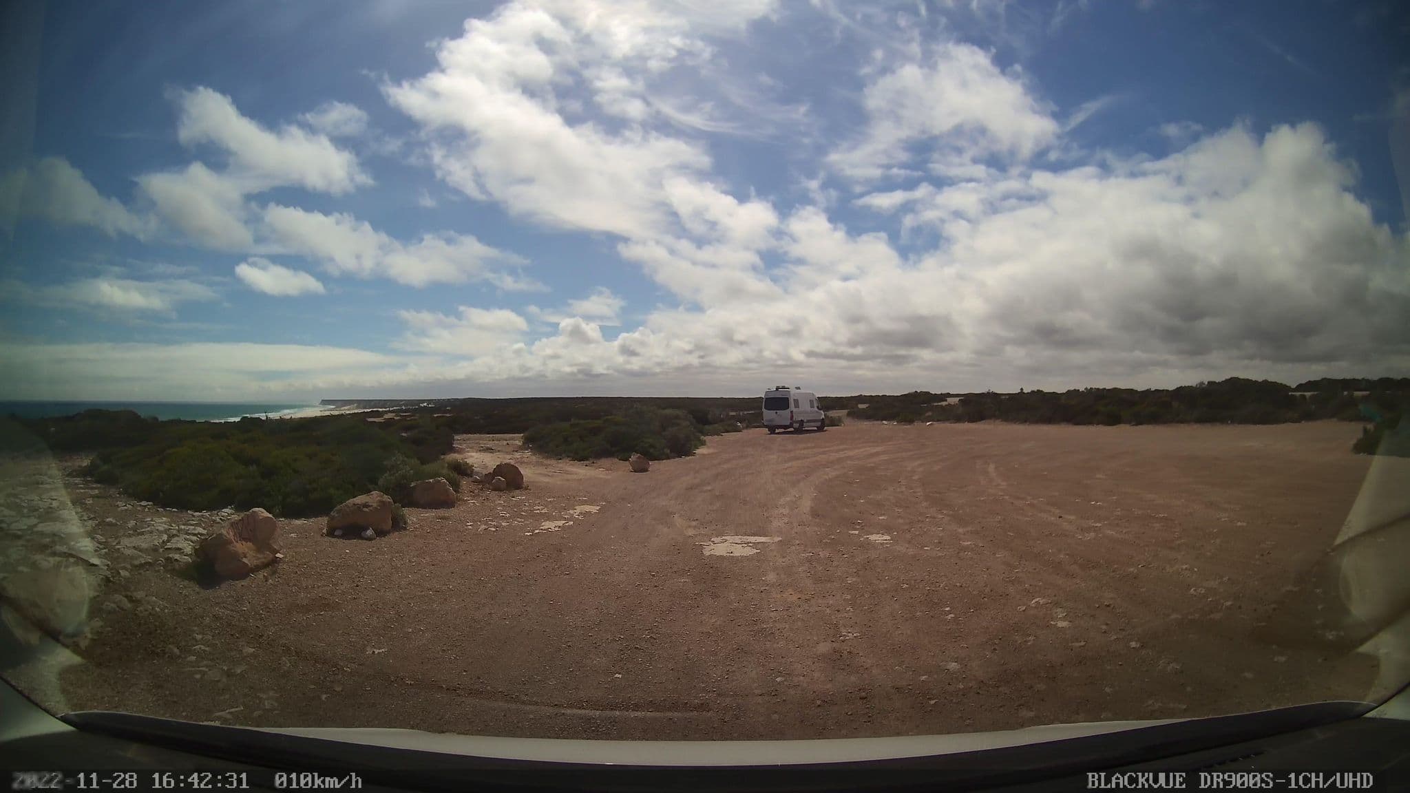 Street view near 13k Peg Rest Area, Ceduna — © bob3bob3 (CC BY-SA · Mapillary)