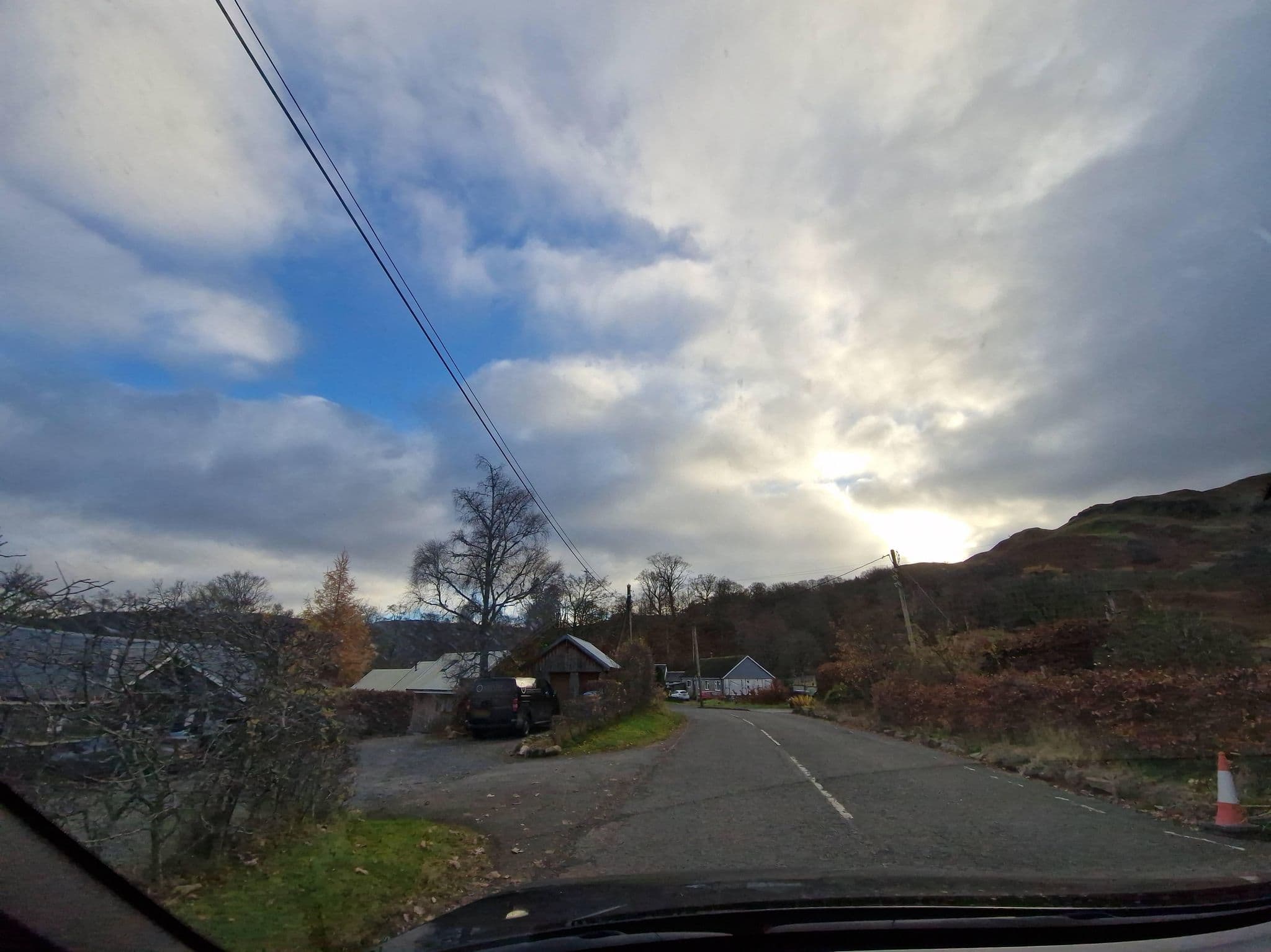 Street view near The House at Bridge of Lochay, Comrie — © houtari (CC BY-SA · Mapillary)