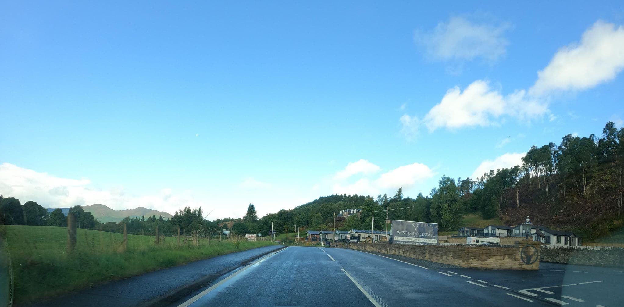 Street view near West Lodge Caravan Park, Comrie — © hobgoblin (CC BY-SA · Mapillary)