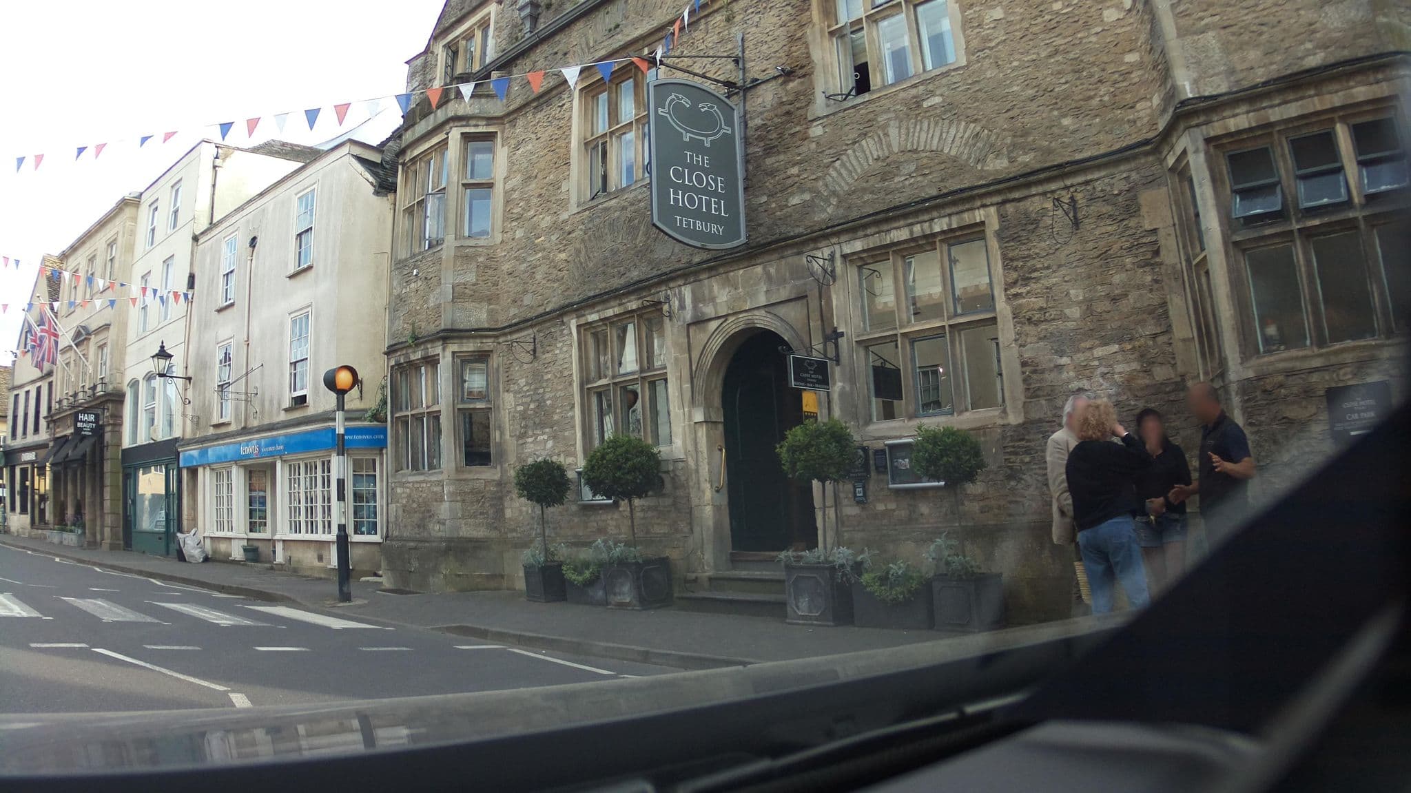 Street view near The Close Hotel, Tetbury — © southglos (CC BY-SA · Mapillary)
