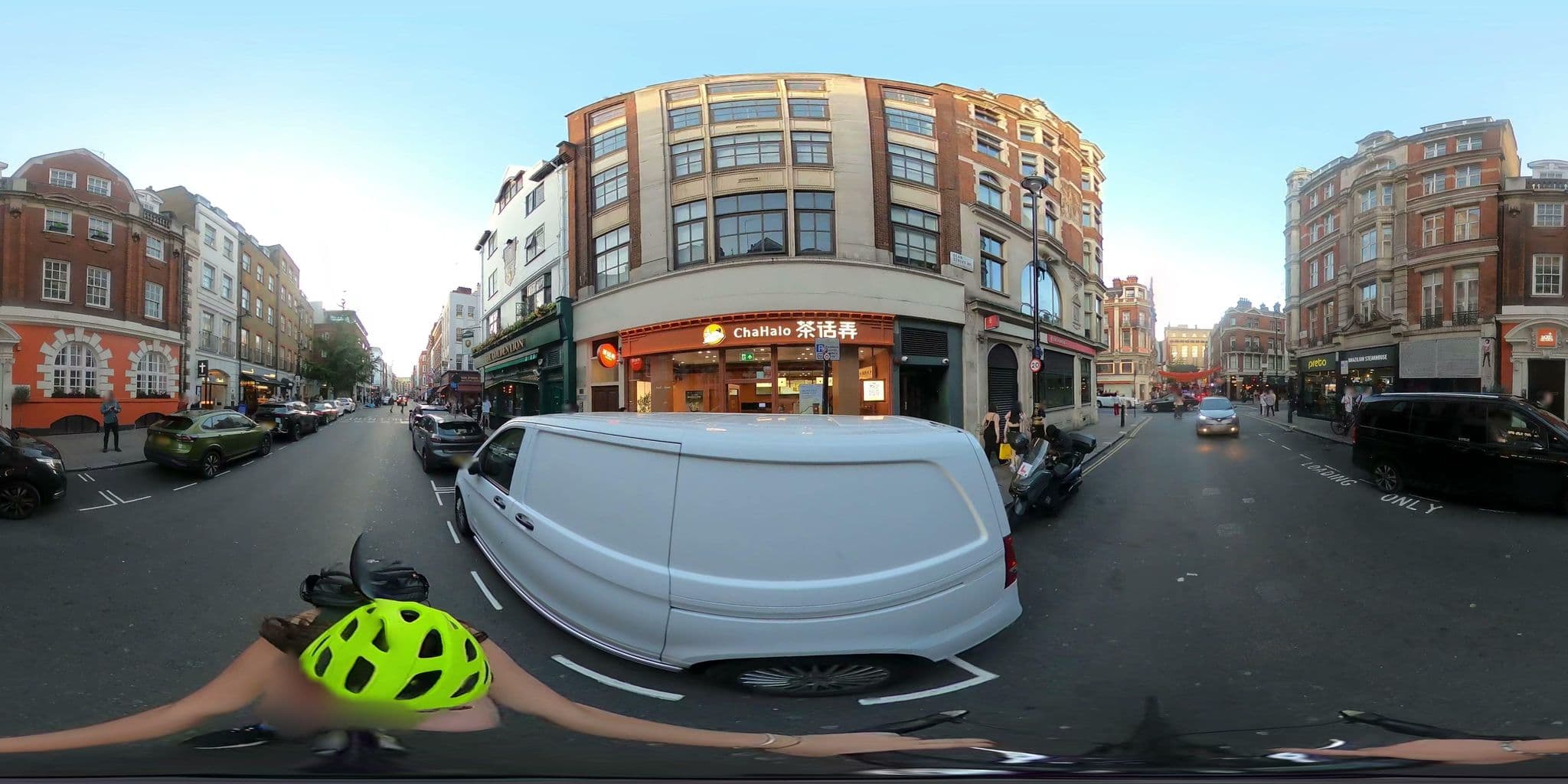 Street view near The Piccadilly London West End Hotel, Soho — © cernbyln (CC BY-SA · Mapillary)