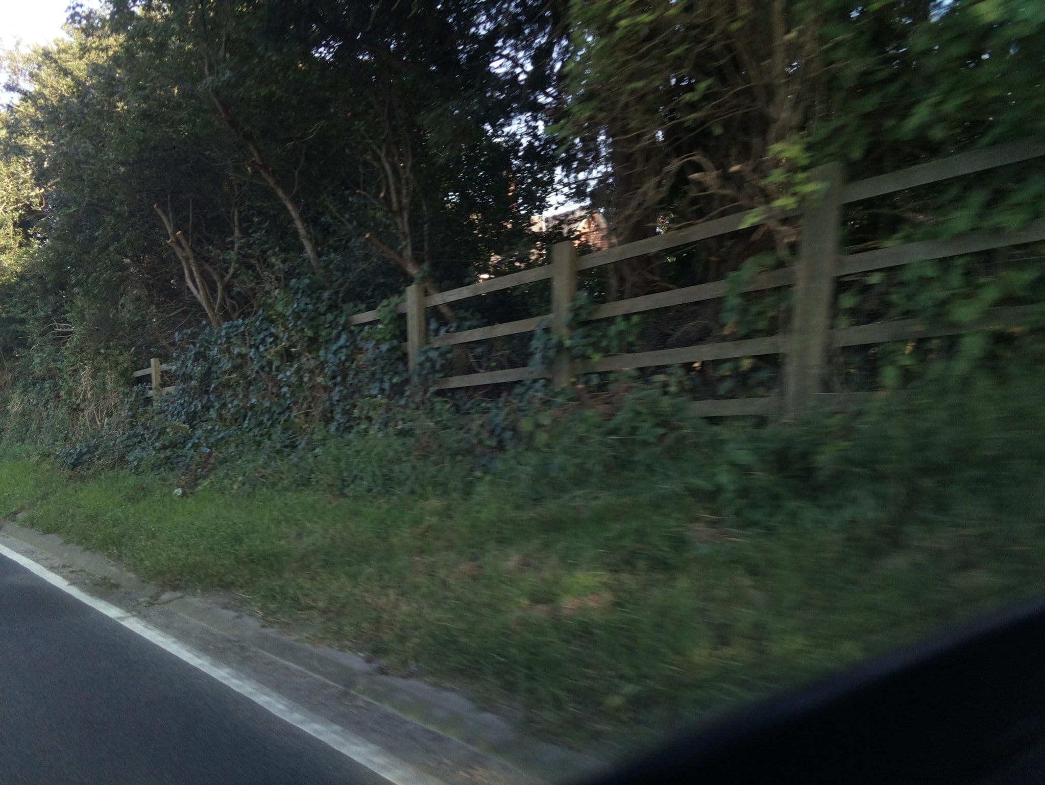 Street view near Manor Farm, Rillington — © southglos (CC BY-SA · Mapillary)