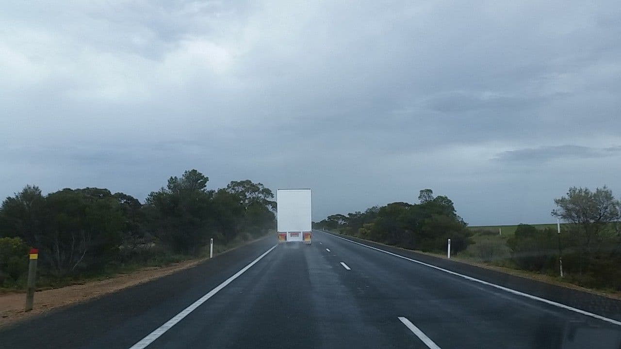 Street view near Stockyard Plain Disposal Basin Reserve, Waikerie — © didz (CC BY-SA · Mapillary)