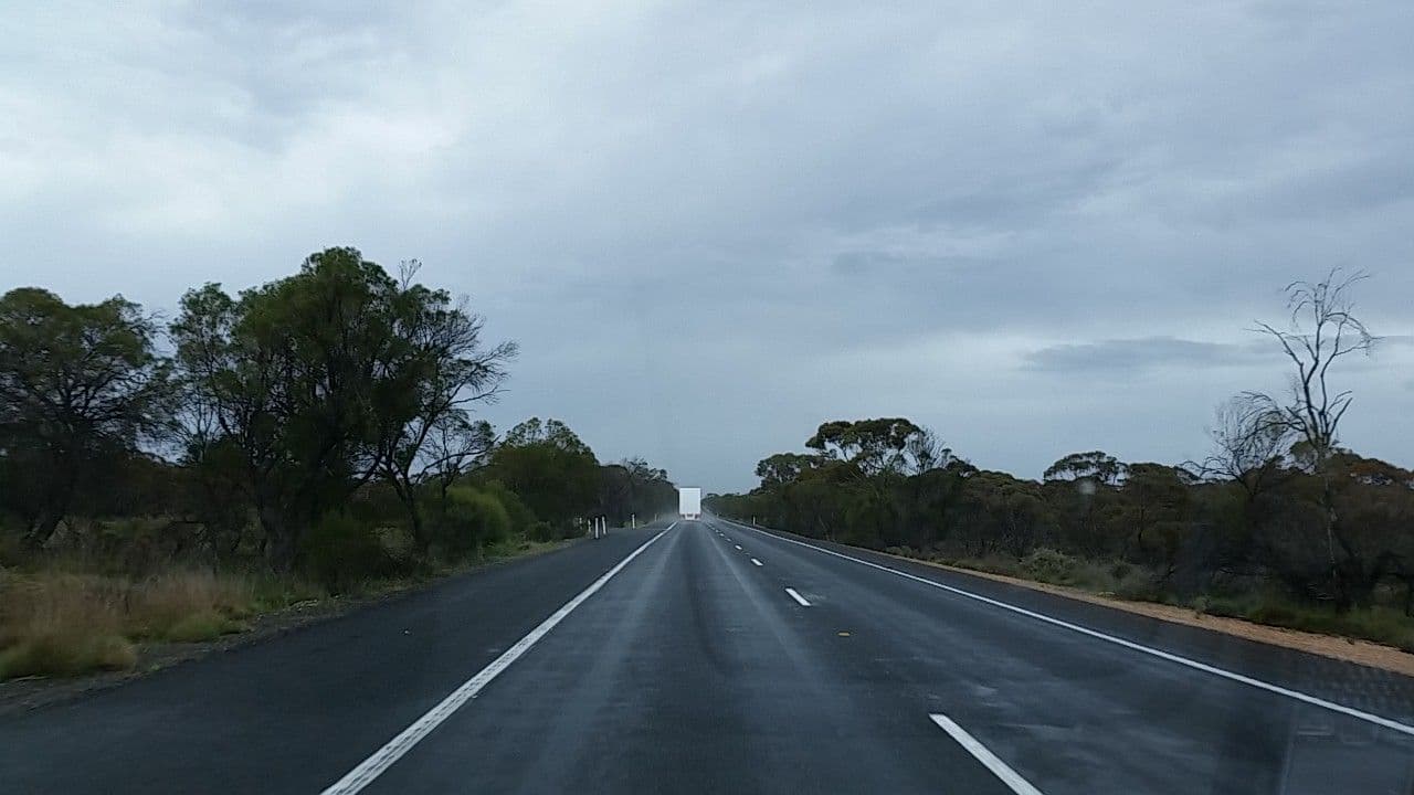Street view near Stockyard Plain Rest Area, Waikerie — © didz (CC BY-SA · Mapillary)