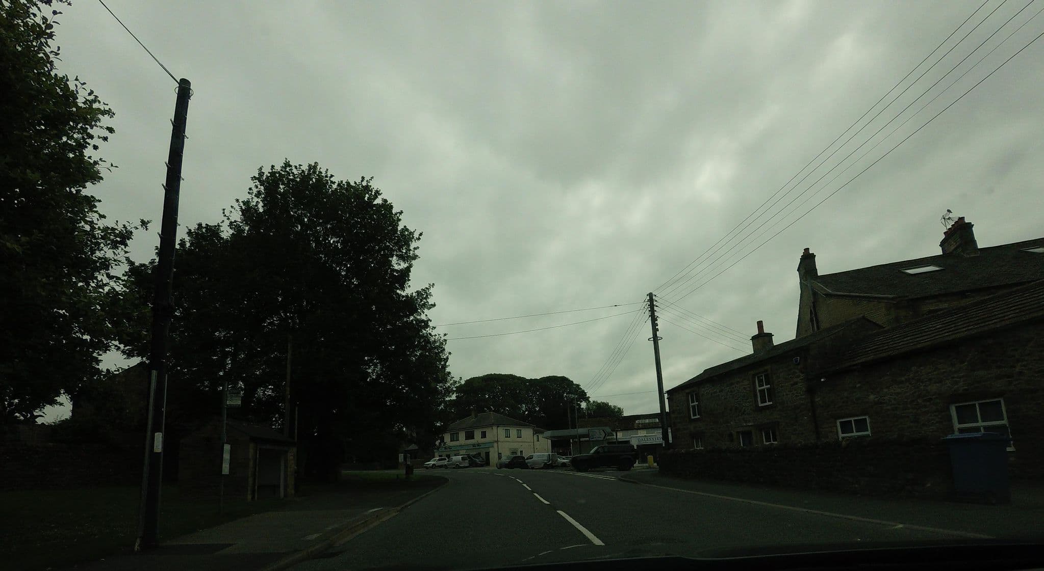 Street view near The Black Horse Hotel, Hellifield — © tallguy (CC BY-SA · Mapillary)