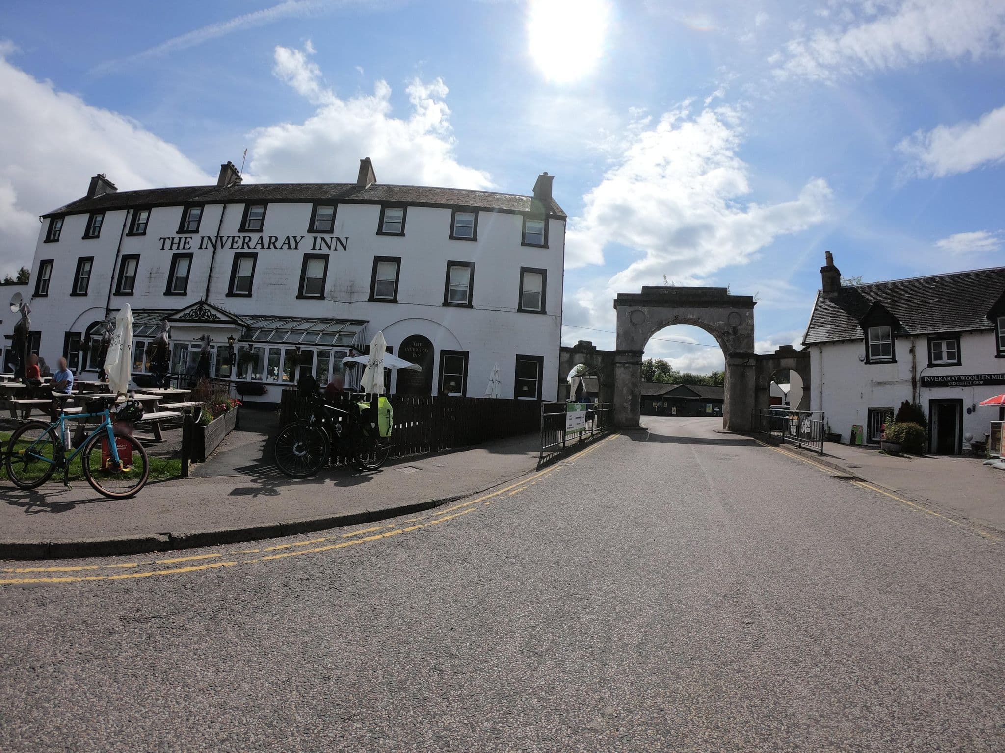 Street view near The Inveraray Inn, Garelochhead — © joostjakob (CC BY-SA · Mapillary)
