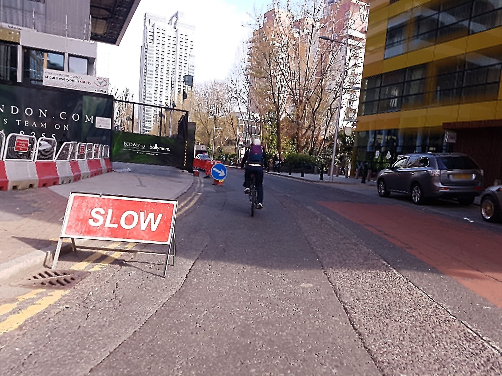 Street view near Novotel London Canary Wharf, Canary Wharf — © flox (CC BY-SA · Mapillary)