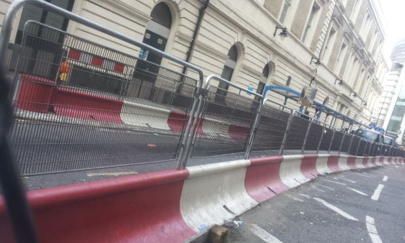 Street view near DoubleTree by Hilton Hotel London - Victoria, City of Westminster — © paulbiv (CC BY-SA · Mapillary)