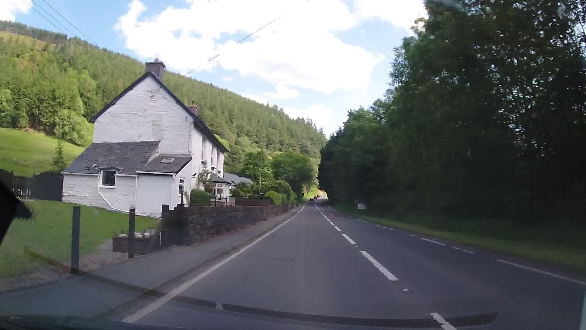 Street view near Celyn Brithion, Dolgellau — © trigpoint (CC BY-SA · Mapillary)