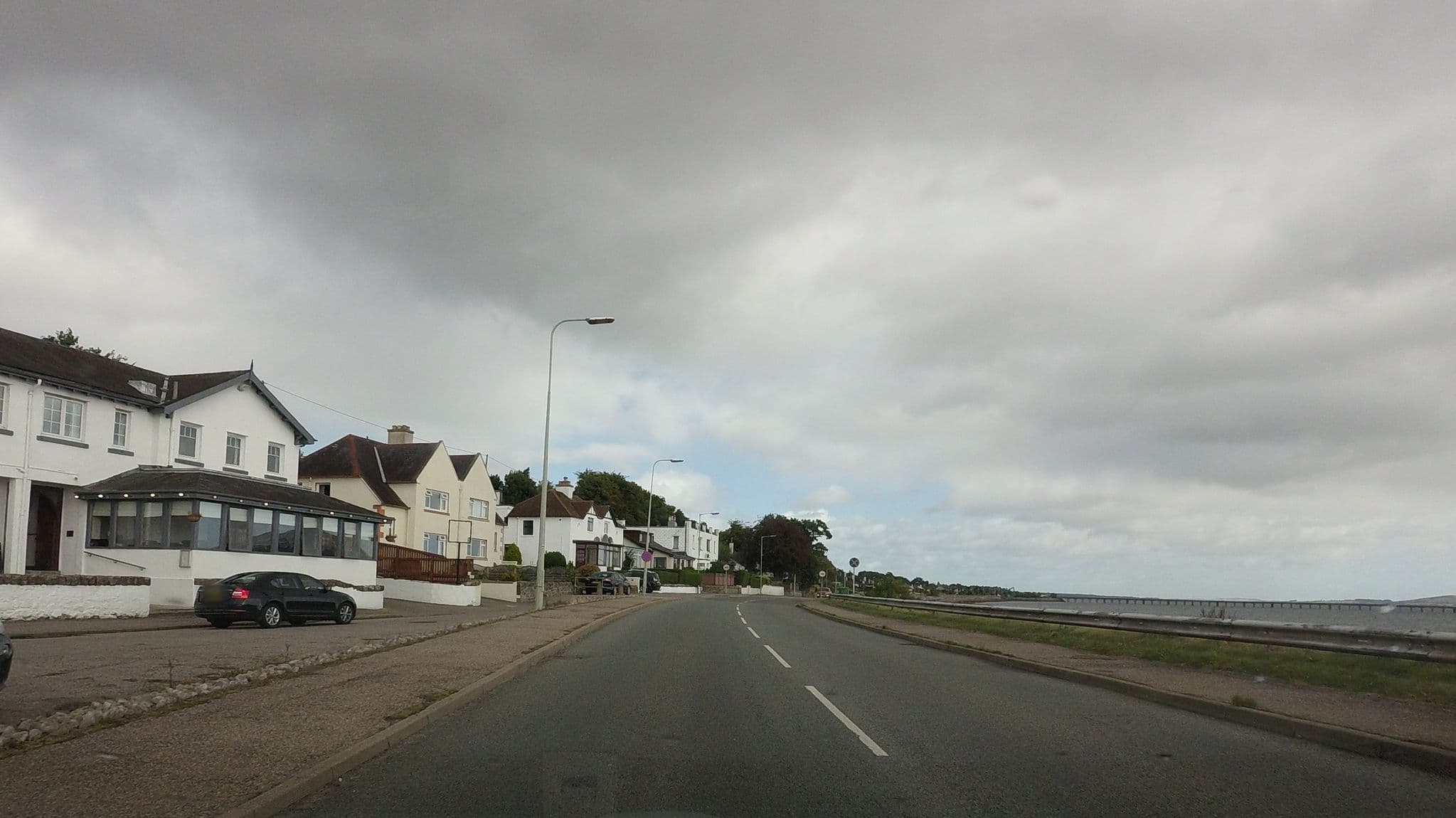 Street view near Tuckers Inn, Invergordon — © hobgoblin (CC BY-SA · Mapillary)