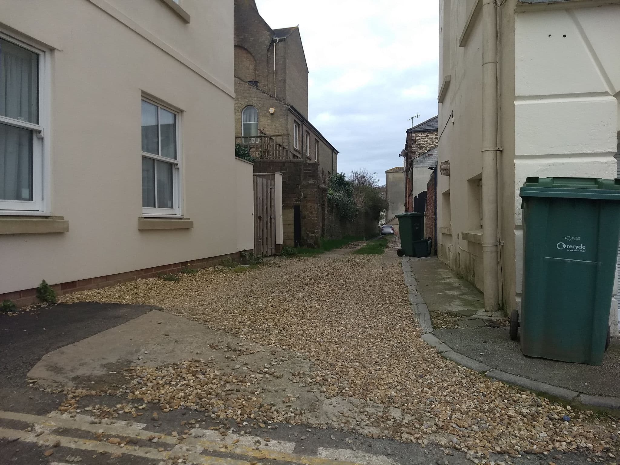 Street view near Travelodge, Ryde — © mappernerd (CC BY-SA · Mapillary)