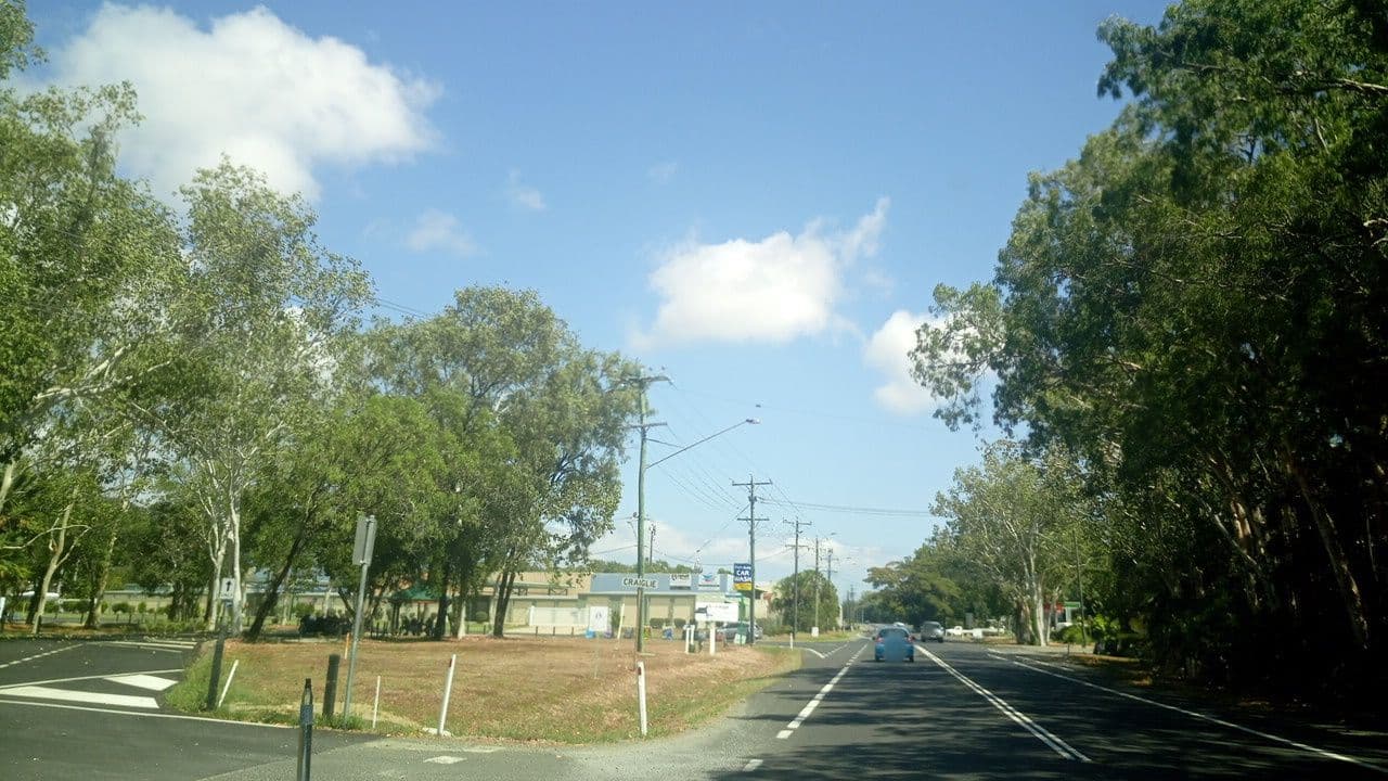 Street view near Teamsters Memorial Park, Craiglie — © orbac (CC BY-SA · Mapillary)