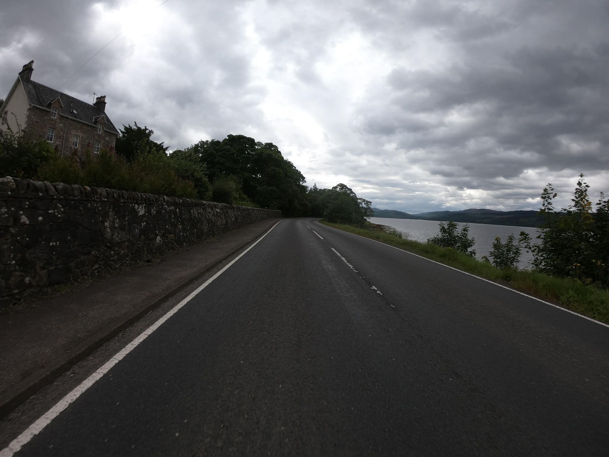 Street view near Thistle House Guest House, Garelochhead β Β© joostjakob (CC BY-SA Β· Mapillary)