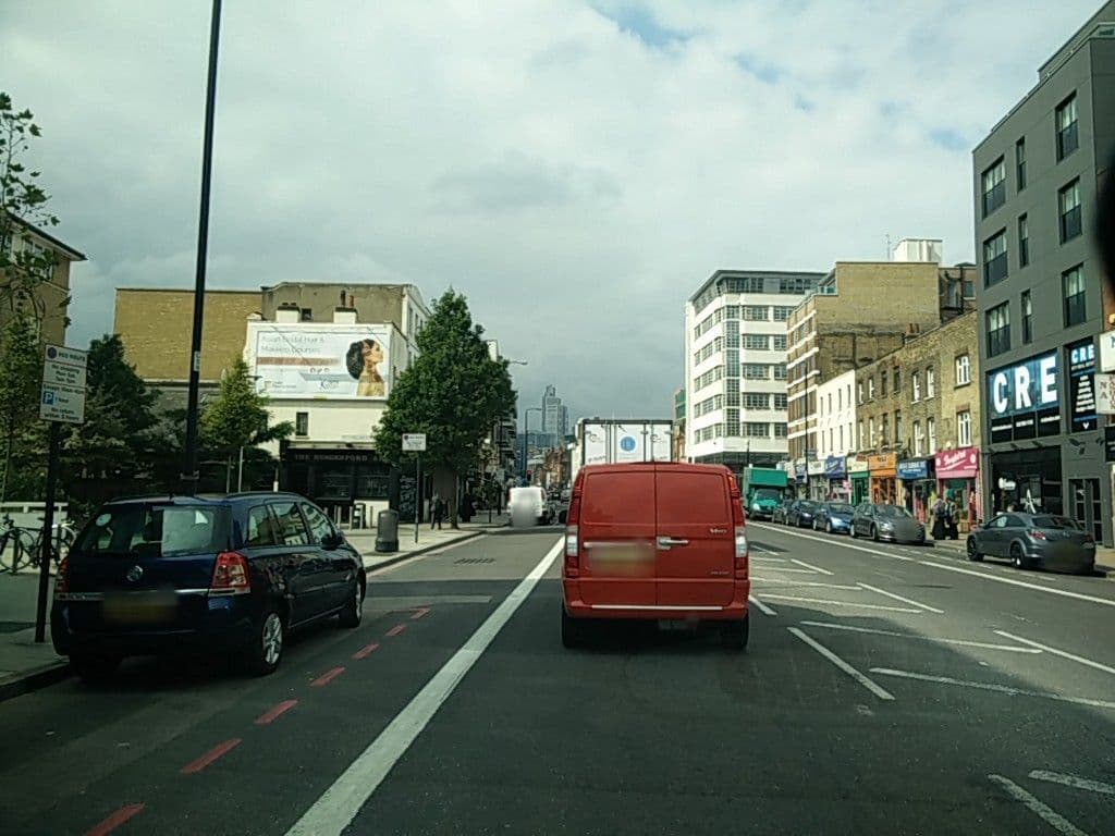Street view near Holiday Inn London - Whitechapel, Shadwell — © ccossio (CC BY-SA · Mapillary)