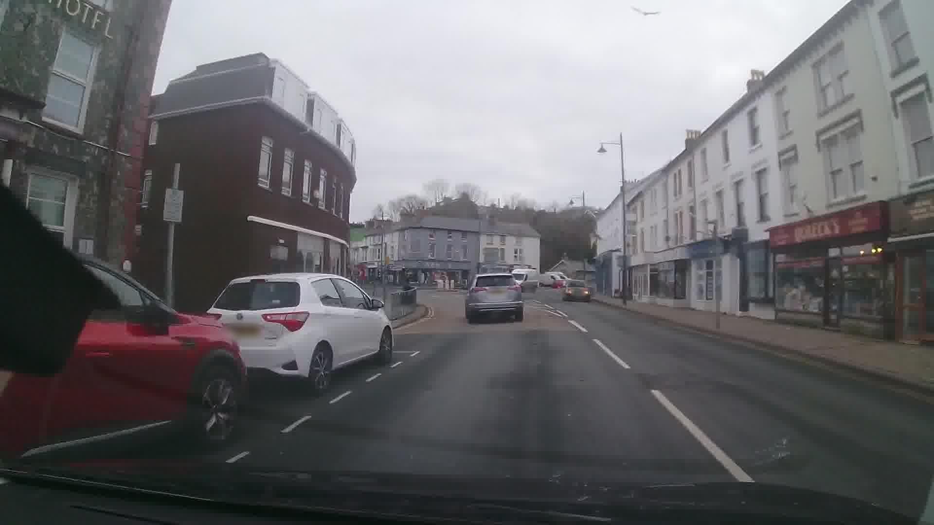 Street view near Royal Sportsman Hotel, Porthmadog — © trigpoint (CC BY-SA · Mapillary)