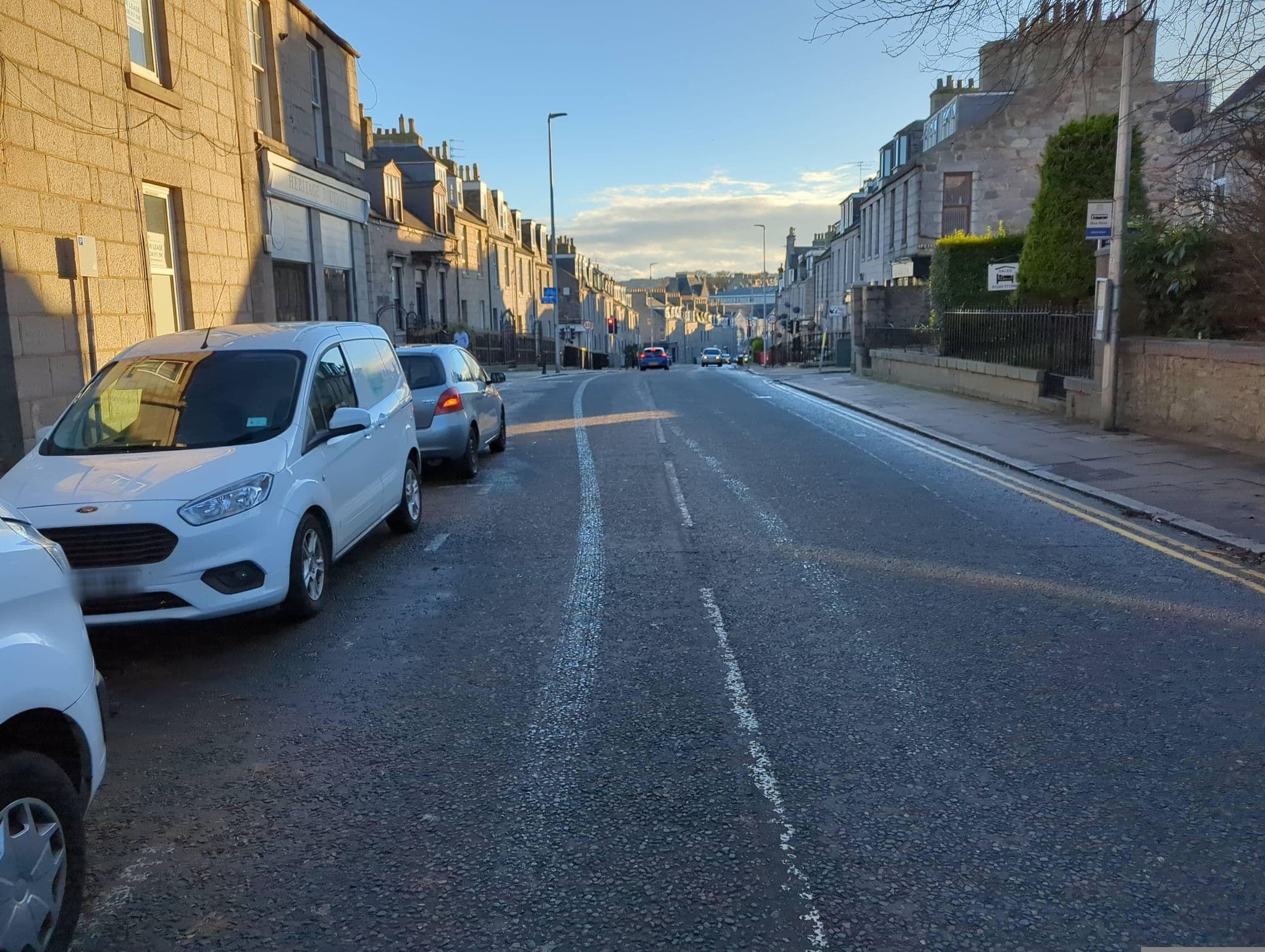 Street view near Gales Guest House, Aberdeen — © coetserw (CC BY-SA · Mapillary)