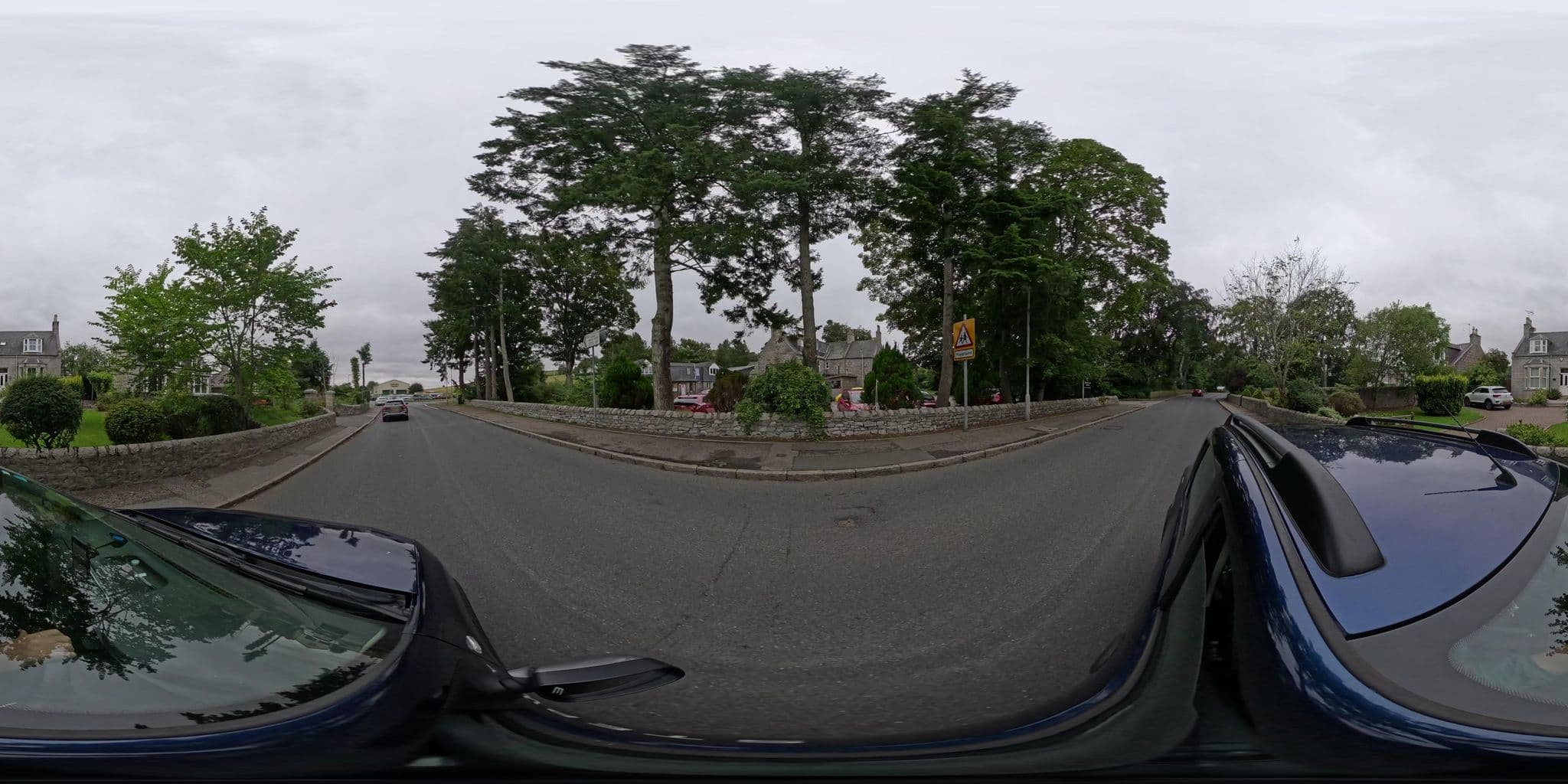 Street view near Bennachie Lodge, Kemnay — © coetserw (CC BY-SA · Mapillary)