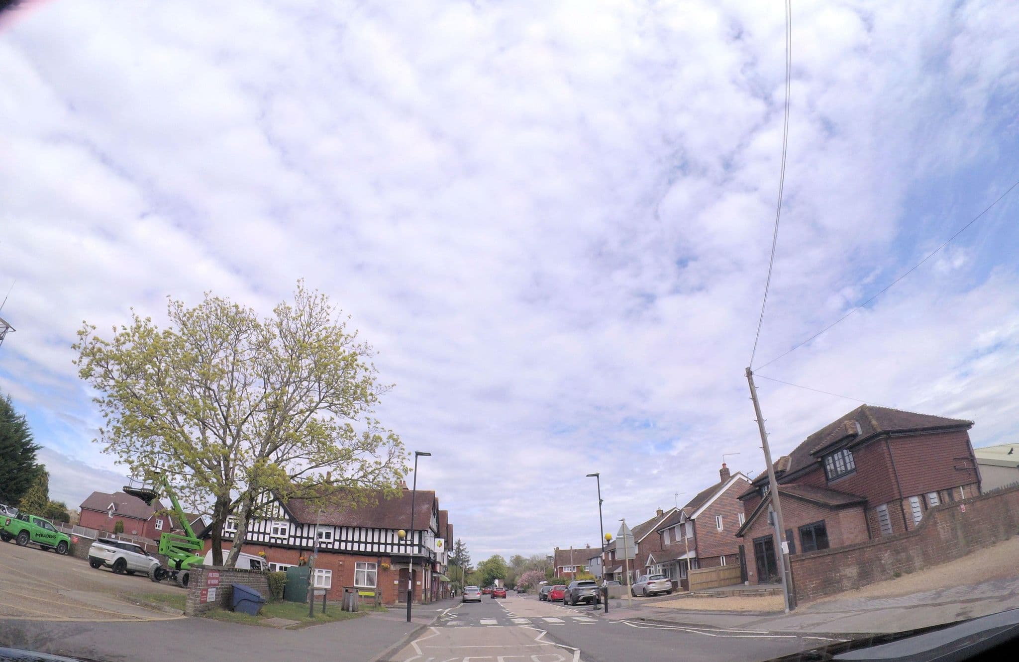 Street view near The Blacksmiths House B&B, Brockenhurst — © 4004 (CC BY-SA · Mapillary)