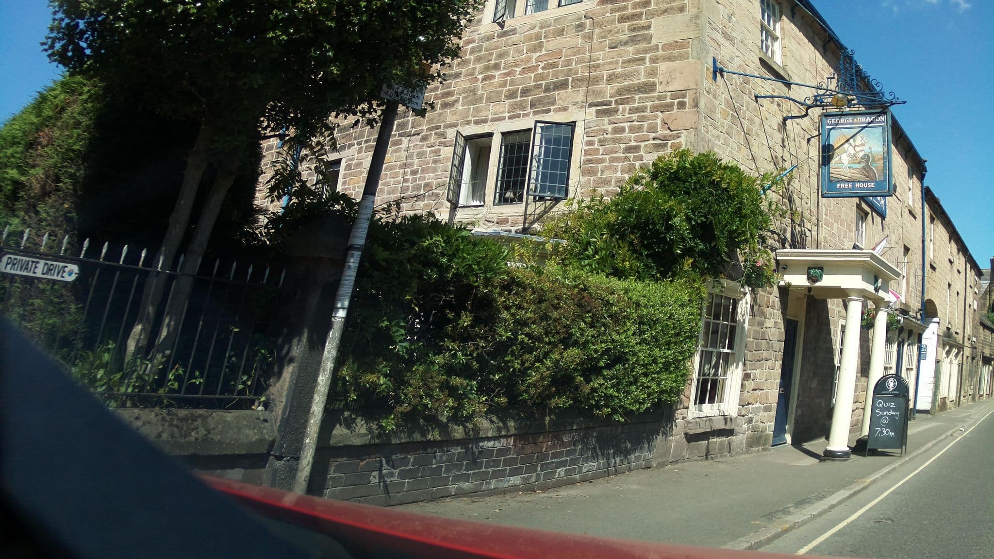 Street view near George & Dragon Hotel, Belper — © southglos (CC BY-SA · Mapillary)