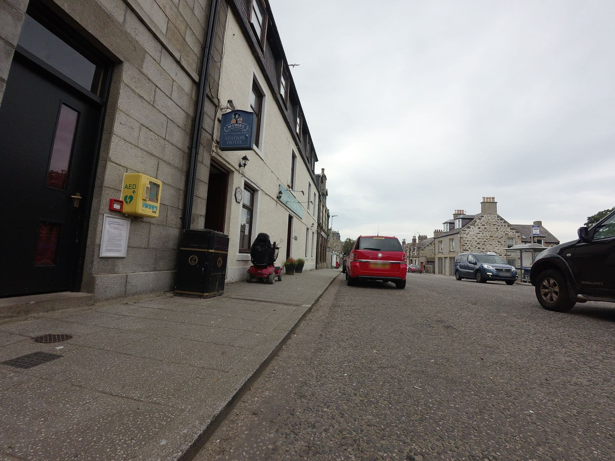 Street view near Station Hotel, Portsoy — © tallguy (CC BY-SA · Mapillary)