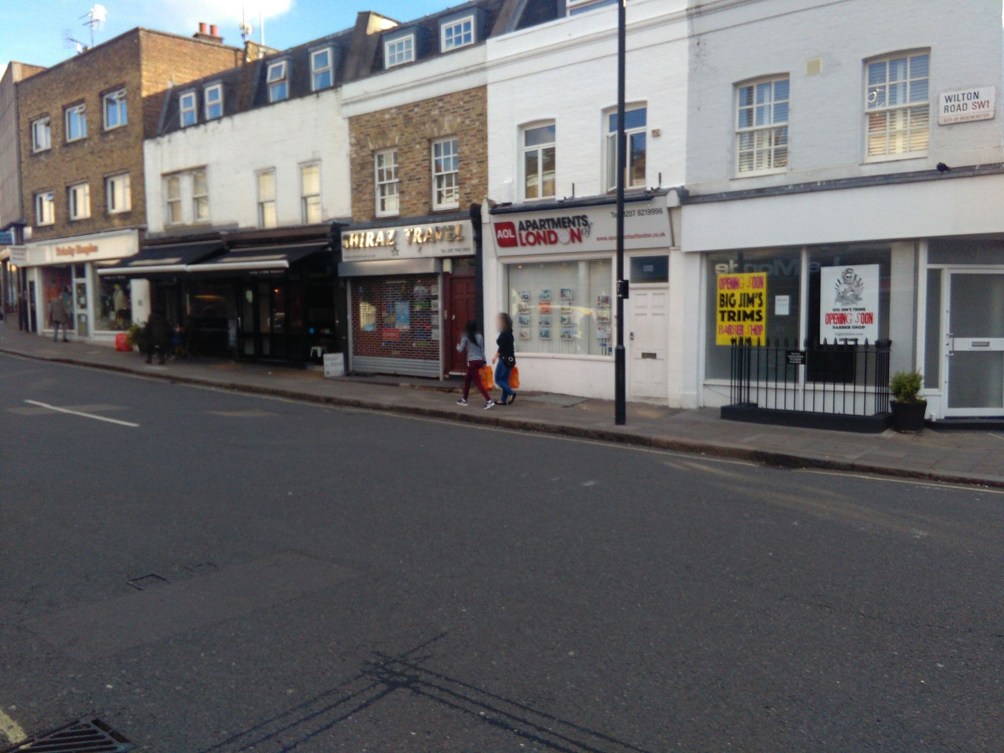 Street view near St Leonards Hotel, Pimlico — © ris (CC BY-SA · Mapillary)