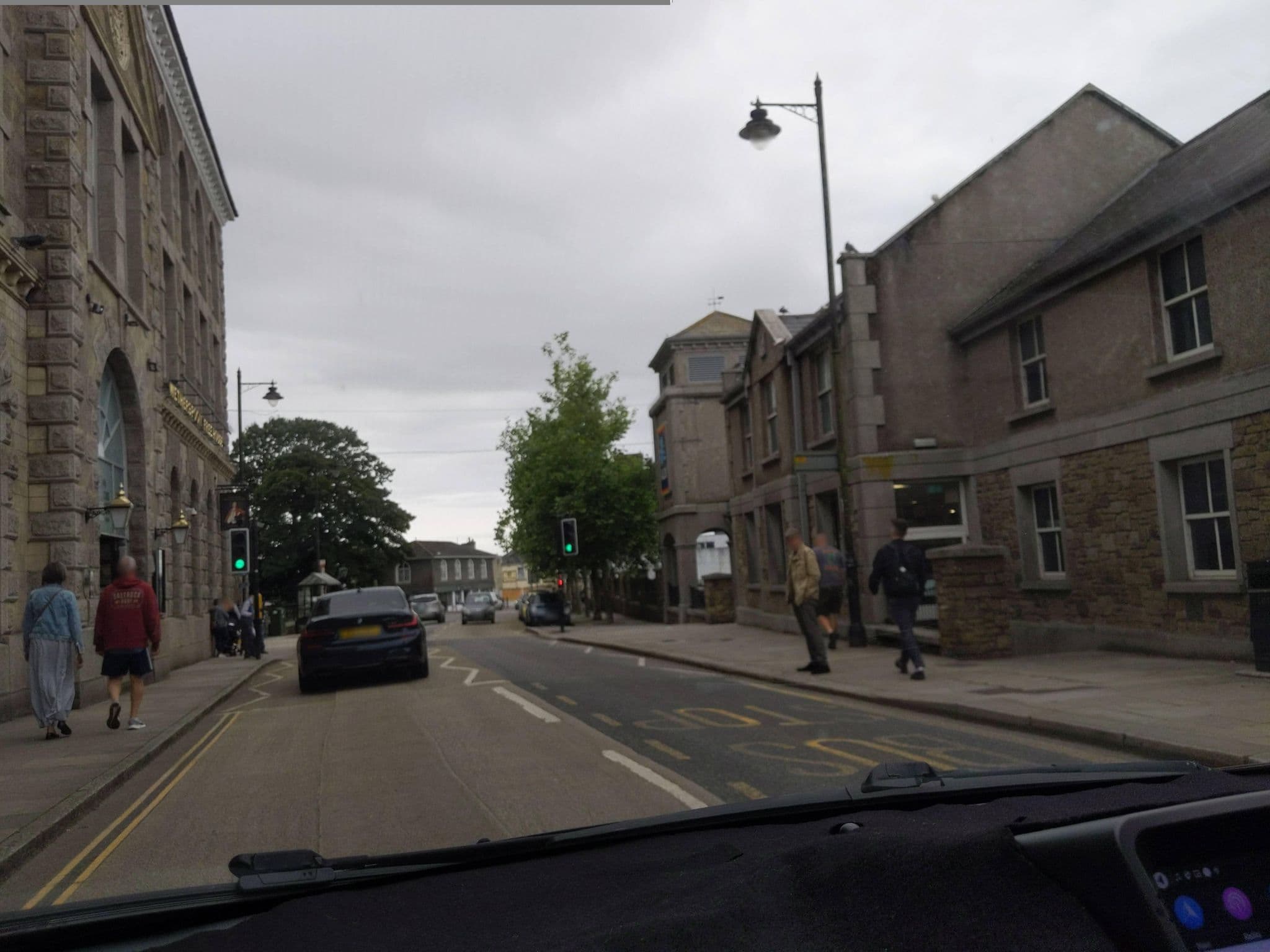 Street view near Tyacks Hotel, Camborne — © WaggyDog (CC BY-SA · Mapillary)