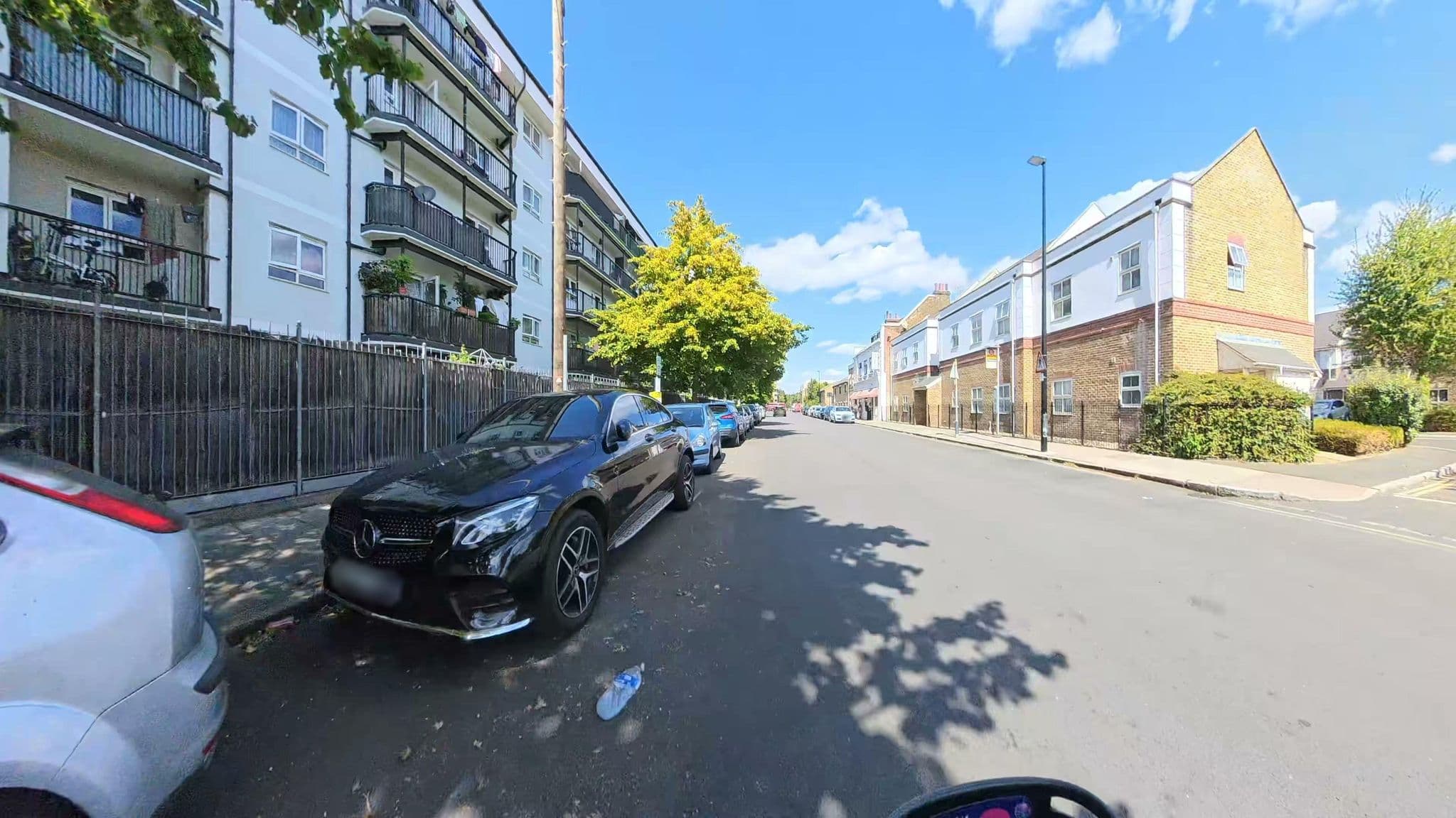 Street view near Dockside Hotel, Shadwell — © athuler (CC BY-SA · Mapillary)